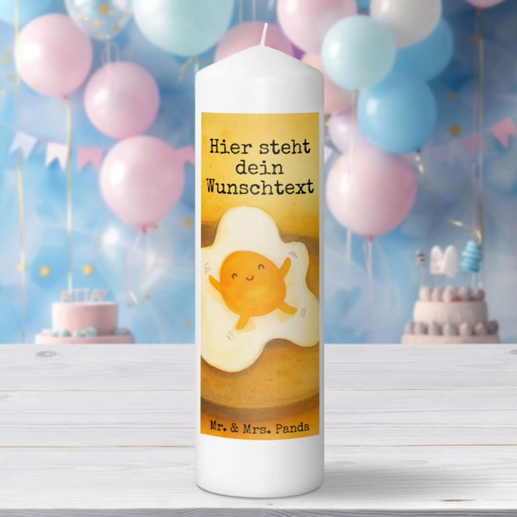 Personalisierte Kerze Spiegelei Ei Design Andachtskerze Mit Namensgravur, Duftkerze Mit Namen, Osterkerze Mit Namen, Adventskerze Mit Wunschname, Firmungskerze Mit Wunschname, Weihnachtskerze Mit Namensgravur, Kerze Für Geburtstag Mit Wunschname, Grabkerze Mit Namensgravur, Blockkerze Mit Namensdruck, Fair-Trade-Kerze Mit Namensgravur, LED-Kerze Mit Wunschname, Schwimmkerze Mit Namen, Outdoor-Kerze Mit Namensgravur, Kerzen-Set Mit Namensgravur, Gedenkkerze Mit Namen, Trauerkerze Mit Namen, Laternenkerze Mit Namensdruck, Tafelkerze Mit Wunschname, Kerze Mit Prägung Und Wunschname, Kerze Mit Namen, Gastgeschenk Kerze Mit Namen, Stumpenkerze Mit Namensgravur, Metall-Kerze Mit Namensgravur, Bienenwachskerze Mit Wunschname, Personalisierte Kerze, Teelicht Mit Namensdruck, Bio-Kerze Mit Wunschname, Kerze Für Hochzeit Mit Namensgravur, Tischkerze Mit Namensdruck, Stearinkerze Mit Gravur, Votivkerze Mit Wunschname, Sojawachskerze Mit Namensdruck, Taufekerze Mit Namensgravur, Handgemachte Kerze Mit Wunschname, Stabkerze Mit Gravur, Kommunionkerze Mit Namen, Handgegossene Kerze Mit Namen, Holz-Kerze Mit Namen, Kerze Mit Spruch Und Namen, Glas-Kerze Mit Wunschname, Gartenkerze Mit Namen, Streukerze Mit Namensdruck, Tiermotive, Gute Laune, lustige Sprüche, Tiere, Tag, Ei, Spiegelei, Glücklich, Liebe, Schön
