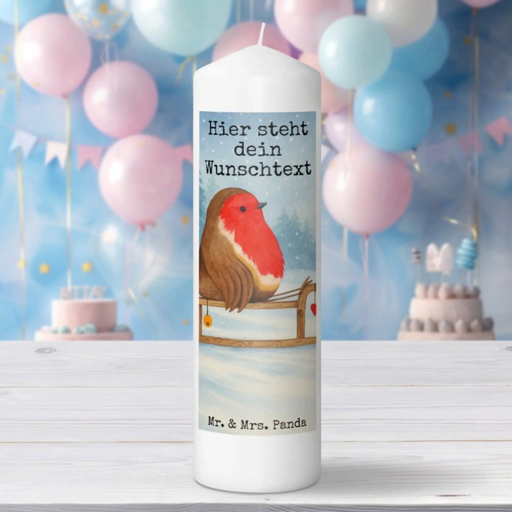 Personalisierte Kerze Rotkehlchen Schlitten Design Votivkerze Mit Wunschname, Gartenkerze Mit Namen, Trauerkerze Mit Namen, Osterkerze Mit Namen, Fair-Trade-Kerze Mit Namensgravur, Stabkerze Mit Gravur, Gastgeschenk Kerze Mit Namen, Teelicht Mit Namensdruck, Metall-Kerze Mit Namensgravur, Laternenkerze Mit Namensdruck, Kerze Für Geburtstag Mit Wunschname, Bio-Kerze Mit Wunschname, Tafelkerze Mit Wunschname, Blockkerze Mit Namensdruck, Kommunionkerze Mit Namen, Weihnachtskerze Mit Namensgravur, Kerze Für Hochzeit Mit Namensgravur, Stearinkerze Mit Gravur, Handgegossene Kerze Mit Namen, Holz-Kerze Mit Namen, Andachtskerze Mit Namensgravur, Grabkerze Mit Namensgravur, Firmungskerze Mit Wunschname, Gedenkkerze Mit Namen, Outdoor-Kerze Mit Namensgravur, Schwimmkerze Mit Namen, Kerze Mit Spruch Und Namen, Bienenwachskerze Mit Wunschname, Stumpenkerze Mit Namensgravur, Taufekerze Mit Namensgravur, Kerzen-Set Mit Namensgravur, LED-Kerze Mit Wunschname, Adventskerze Mit Wunschname, Kerze Mit Namen, Duftkerze Mit Namen, Handgemachte Kerze Mit Wunschname, Tischkerze Mit Namensdruck, Personalisierte Kerze, Streukerze Mit Namensdruck, Glas-Kerze Mit Wunschname, Kerze Mit Prägung Und Wunschname, Sojawachskerze Mit Namensdruck, Winter, Weihnachten, Weihnachtsdeko, Nikolaus, Advent, Heiligabend, Wintermotiv, Vogel, Schlitten