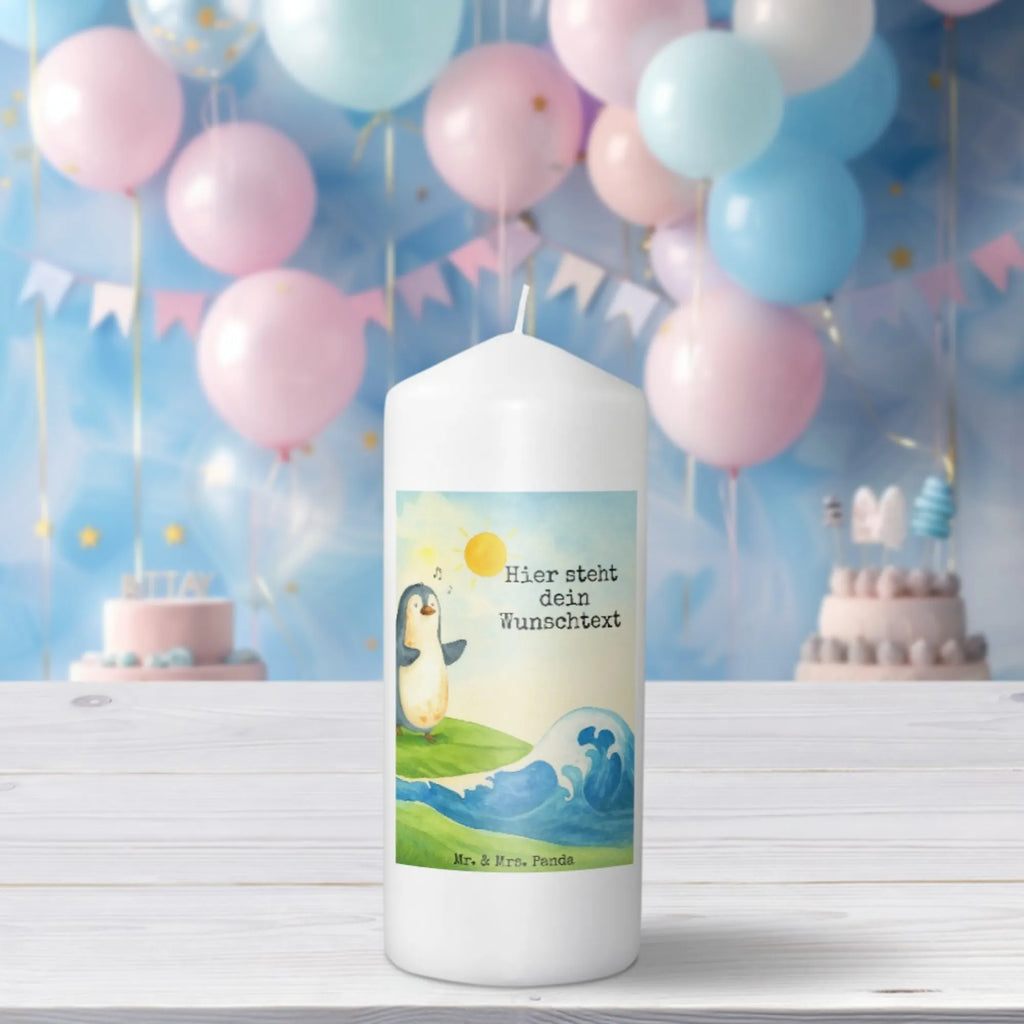 Personalisierte Kerze Pinguin Surfer Design Adventskerze Mit Wunschname, Taufekerze Mit Namensgravur, Gartenkerze Mit Namen, Blockkerze Mit Namensdruck, Kerzen-Set Mit Namensgravur, Kerze Mit Prägung Und Wunschname, Weihnachtskerze Mit Namensgravur, Kerze Für Hochzeit Mit Namensgravur, Outdoor-Kerze Mit Namensgravur, Teelicht Mit Namensdruck, Trauerkerze Mit Namen, Laternenkerze Mit Namensdruck, Sojawachskerze Mit Namensdruck, Gedenkkerze Mit Namen, Fair-Trade-Kerze Mit Namensgravur, Duftkerze Mit Namen, Bienenwachskerze Mit Wunschname, Kerze Mit Namen, Handgemachte Kerze Mit Wunschname, Stearinkerze Mit Gravur, Metall-Kerze Mit Namensgravur, Grabkerze Mit Namensgravur, Kommunionkerze Mit Namen, Osterkerze Mit Namen, Kerze Für Geburtstag Mit Wunschname, Glas-Kerze Mit Wunschname, Kerze Mit Spruch Und Namen, Schwimmkerze Mit Namen, Stumpenkerze Mit Namensgravur, Andachtskerze Mit Namensgravur, Stabkerze Mit Gravur, Tafelkerze Mit Wunschname, Streukerze Mit Namensdruck, Firmungskerze Mit Wunschname, Bio-Kerze Mit Wunschname, Gastgeschenk Kerze Mit Namen, Holz-Kerze Mit Namen, Votivkerze Mit Wunschname, Handgegossene Kerze Mit Namen, Tischkerze Mit Namensdruck, LED-Kerze Mit Wunschname, Personalisierte Kerze, Pinguin, Urlaub, Wellen, Wellen reiten, surfen, Portugal, Hawaii, Pinguine, Surfer
