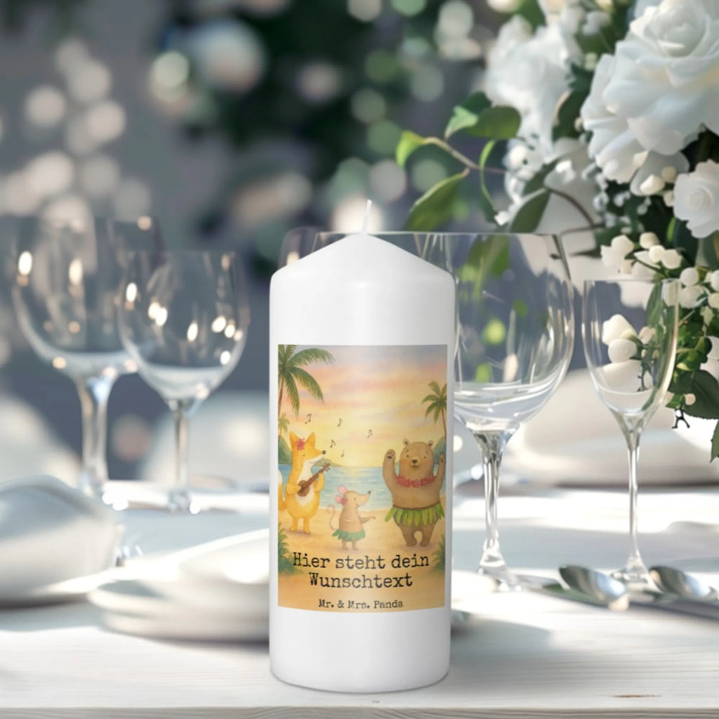 Personalisierte Kerze Waldtiere Aloha Design Streukerze Mit Namensdruck, Kerze Mit Namen, Outdoor-Kerze Mit Namensgravur, Personalisierte Kerze, Trauerkerze Mit Namen, Tafelkerze Mit Wunschname, Blockkerze Mit Namensdruck, Kommunionkerze Mit Namen, Schwimmkerze Mit Namen, Stearinkerze Mit Gravur, Laternenkerze Mit Namensdruck, Votivkerze Mit Wunschname, Grabkerze Mit Namensgravur, Fair-Trade-Kerze Mit Namensgravur, Kerze Für Hochzeit Mit Namensgravur, Holz-Kerze Mit Namen, Bienenwachskerze Mit Wunschname, Gedenkkerze Mit Namen, Gartenkerze Mit Namen, Metall-Kerze Mit Namensgravur, Kerzen-Set Mit Namensgravur, Taufekerze Mit Namensgravur, Kerze Mit Prägung Und Wunschname, Kerze Mit Spruch Und Namen, Adventskerze Mit Wunschname, Gastgeschenk Kerze Mit Namen, Teelicht Mit Namensdruck, Glas-Kerze Mit Wunschname, Handgegossene Kerze Mit Namen, Weihnachtskerze Mit Namensgravur, Stabkerze Mit Gravur, Firmungskerze Mit Wunschname, Kerze Für Geburtstag Mit Wunschname, Osterkerze Mit Namen, LED-Kerze Mit Wunschname, Duftkerze Mit Namen, Stumpenkerze Mit Namensgravur, Andachtskerze Mit Namensgravur, Sojawachskerze Mit Namensdruck, Handgemachte Kerze Mit Wunschname, Bio-Kerze Mit Wunschname, Tischkerze Mit Namensdruck, Tiermotive, Gute Laune, lustige Sprüche, Tiere, Lachen, Aloha, Tanzen, Igel, Wald, Waldtiere, Bär, Leben, Hase, Musik