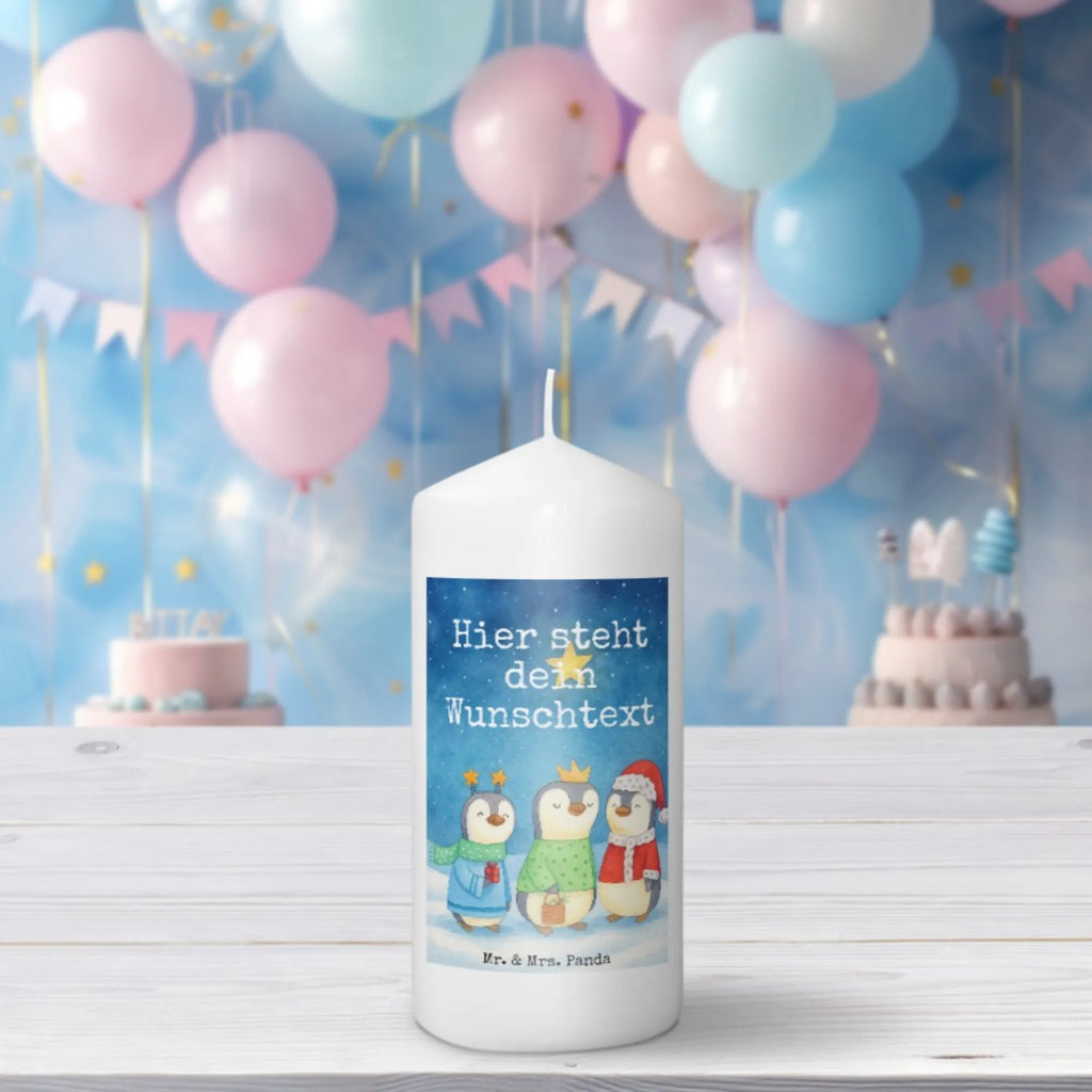 Personalisierte Kerze Winterzeit Heilige drei Könige Design Fair-Trade-Kerze Mit Namensgravur, Handgemachte Kerze Mit Wunschname, Andachtskerze Mit Namensgravur, Stabkerze Mit Gravur, Glas-Kerze Mit Wunschname, Votivkerze Mit Wunschname, Kerzen-Set Mit Namensgravur, Stumpenkerze Mit Namensgravur, Teelicht Mit Namensdruck, Gastgeschenk Kerze Mit Namen, Bienenwachskerze Mit Wunschname, Laternenkerze Mit Namensdruck, Stearinkerze Mit Gravur, Kerze Mit Prägung Und Wunschname, Kerze Mit Namen, Tischkerze Mit Namensdruck, Adventskerze Mit Wunschname, Personalisierte Kerze, Osterkerze Mit Namen, Taufekerze Mit Namensgravur, Kerze Mit Spruch Und Namen, Grabkerze Mit Namensgravur, Schwimmkerze Mit Namen, Firmungskerze Mit Wunschname, Streukerze Mit Namensdruck, Weihnachtskerze Mit Namensgravur, Bio-Kerze Mit Wunschname, Blockkerze Mit Namensdruck, Gartenkerze Mit Namen, Duftkerze Mit Namen, Handgegossene Kerze Mit Namen, Gedenkkerze Mit Namen, Holz-Kerze Mit Namen, Kerze Für Geburtstag Mit Wunschname, Tafelkerze Mit Wunschname, Kommunionkerze Mit Namen, LED-Kerze Mit Wunschname, Outdoor-Kerze Mit Namensgravur, Metall-Kerze Mit Namensgravur, Sojawachskerze Mit Namensdruck, Trauerkerze Mit Namen, Kerze Für Hochzeit Mit Namensgravur, Winter, Weihnachten, Weihnachtsdeko, Nikolaus, Advent, Heiligabend, Wintermotiv, Heilige drei Könige, Weihnachtszeit, Weihnachtsmann, Weihnachtstage