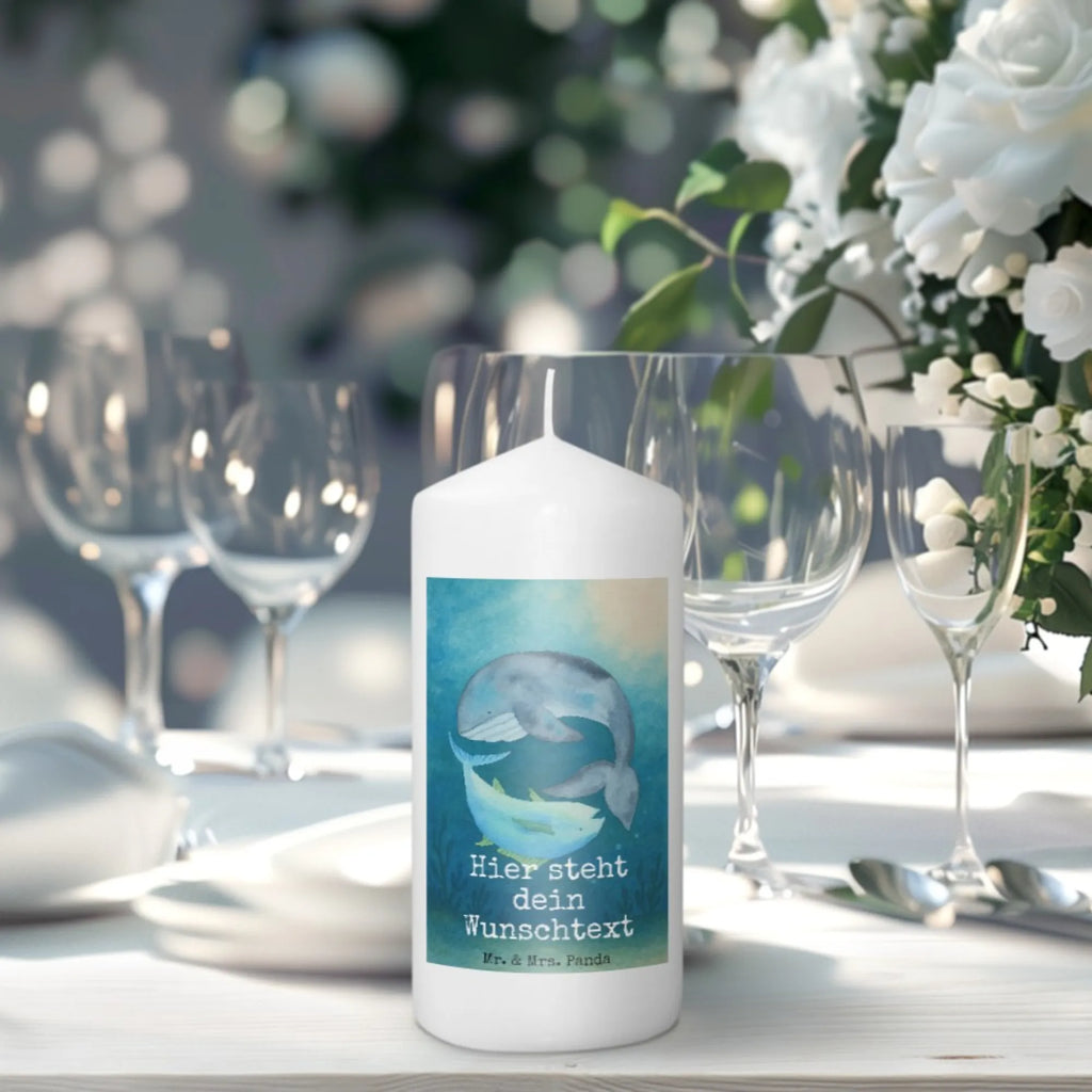 Personalisierte Kerze Walfisch Thunfisch Design Andachtskerze Mit Namensgravur, Gartenkerze Mit Namen, Stearinkerze Mit Gravur, Firmungskerze Mit Wunschname, Trauerkerze Mit Namen, Gedenkkerze Mit Namen, Gastgeschenk Kerze Mit Namen, Bienenwachskerze Mit Wunschname, Grabkerze Mit Namensgravur, Personalisierte Kerze, Kerze Für Geburtstag Mit Wunschname, Glas-Kerze Mit Wunschname, Laternenkerze Mit Namensdruck, Votivkerze Mit Wunschname, Bio-Kerze Mit Wunschname, Kerze Mit Prägung Und Wunschname, Blockkerze Mit Namensdruck, Kerze Für Hochzeit Mit Namensgravur, Tischkerze Mit Namensdruck, Weihnachtskerze Mit Namensgravur, Handgemachte Kerze Mit Wunschname, LED-Kerze Mit Wunschname, Stumpenkerze Mit Namensgravur, Streukerze Mit Namensdruck, Kommunionkerze Mit Namen, Teelicht Mit Namensdruck, Kerzen-Set Mit Namensgravur, Metall-Kerze Mit Namensgravur, Tafelkerze Mit Wunschname, Holz-Kerze Mit Namen, Fair-Trade-Kerze Mit Namensgravur, Stabkerze Mit Gravur, Osterkerze Mit Namen, Kerze Mit Namen, Sojawachskerze Mit Namensdruck, Duftkerze Mit Namen, Kerze Mit Spruch Und Namen, Schwimmkerze Mit Namen, Handgegossene Kerze Mit Namen, Taufekerze Mit Namensgravur, Outdoor-Kerze Mit Namensgravur, Adventskerze Mit Wunschname, Tiermotive, Gute Laune, lustige Sprüche, Tiere, Flachwitz, Tunfisch, Wal, Flachwitz Geschenk, Wahl, Spruch lustig, Witz, Wortwitz lustig, Spruch des Tages