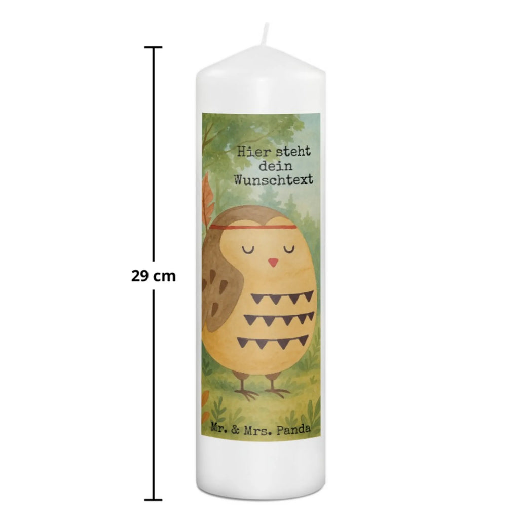 Personalisierte Kerze Eule Federschmuck Design Taufekerze Mit Namensgravur, Kerze Mit Spruch Und Namen, Streukerze Mit Namensdruck, Grabkerze Mit Namensgravur, Personalisierte Kerze, Schwimmkerze Mit Namen, Kerze Für Hochzeit Mit Namensgravur, Handgegossene Kerze Mit Namen, Duftkerze Mit Namen, Adventskerze Mit Wunschname, Holz-Kerze Mit Namen, Teelicht Mit Namensdruck, Votivkerze Mit Wunschname, Trauerkerze Mit Namen, Kerze Mit Namen, Gedenkkerze Mit Namen, Metall-Kerze Mit Namensgravur, Tischkerze Mit Namensdruck, Fair-Trade-Kerze Mit Namensgravur, Stumpenkerze Mit Namensgravur, Stabkerze Mit Gravur, Bienenwachskerze Mit Wunschname, LED-Kerze Mit Wunschname, Andachtskerze Mit Namensgravur, Kommunionkerze Mit Namen, Laternenkerze Mit Namensdruck, Gartenkerze Mit Namen, Kerzen-Set Mit Namensgravur, Weihnachtskerze Mit Namensgravur, Bio-Kerze Mit Wunschname, Stearinkerze Mit Gravur, Kerze Mit Prägung Und Wunschname, Gastgeschenk Kerze Mit Namen, Blockkerze Mit Namensdruck, Outdoor-Kerze Mit Namensgravur, Sojawachskerze Mit Namensdruck, Glas-Kerze Mit Wunschname, Firmungskerze Mit Wunschname, Osterkerze Mit Namen, Handgemachte Kerze Mit Wunschname, Kerze Für Geburtstag Mit Wunschname, Tafelkerze Mit Wunschname, Eule, Dekoration, Owl, Federschmuck, Das Leben ist ein Abenteuer, Reisespruch, Eule Deko