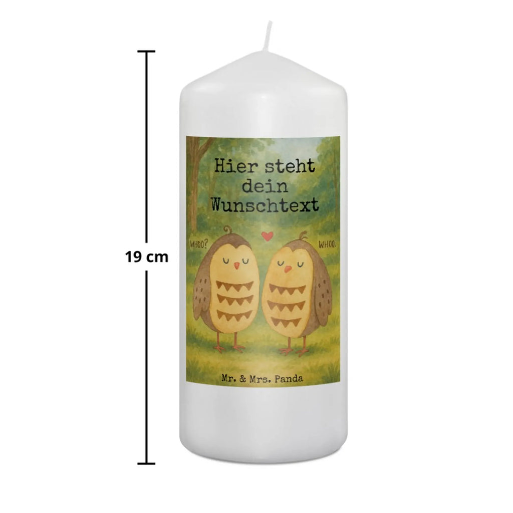 Personalisierte Kerze Eulen Liebe Design Handgegossene Kerze Mit Namen, Outdoor-Kerze Mit Namensgravur, Kerze Mit Prägung Und Wunschname, Bio-Kerze Mit Wunschname, Stabkerze Mit Gravur, Holz-Kerze Mit Namen, Kerze Für Hochzeit Mit Namensgravur, Glas-Kerze Mit Wunschname, Andachtskerze Mit Namensgravur, Kerze Mit Namen, Stearinkerze Mit Gravur, Blockkerze Mit Namensdruck, Tischkerze Mit Namensdruck, Metall-Kerze Mit Namensgravur, Tafelkerze Mit Wunschname, Sojawachskerze Mit Namensdruck, Duftkerze Mit Namen, Osterkerze Mit Namen, Kommunionkerze Mit Namen, Grabkerze Mit Namensgravur, Laternenkerze Mit Namensdruck, Kerzen-Set Mit Namensgravur, Personalisierte Kerze, Trauerkerze Mit Namen, Adventskerze Mit Wunschname, Handgemachte Kerze Mit Wunschname, Taufekerze Mit Namensgravur, Kerze Mit Spruch Und Namen, Stumpenkerze Mit Namensgravur, Firmungskerze Mit Wunschname, Weihnachtskerze Mit Namensgravur, Bienenwachskerze Mit Wunschname, Fair-Trade-Kerze Mit Namensgravur, Gartenkerze Mit Namen, Gastgeschenk Kerze Mit Namen, Streukerze Mit Namensdruck, Schwimmkerze Mit Namen, Gedenkkerze Mit Namen, Votivkerze Mit Wunschname, LED-Kerze Mit Wunschname, Teelicht Mit Namensdruck, Kerze Für Geburtstag Mit Wunschname, Eule, Owl, Wortspiel lustig, Liebe, Liebe Spruch, All you need is love, Eule Deko, Freund, Hochzeit Spruch, Freundin Geschenk