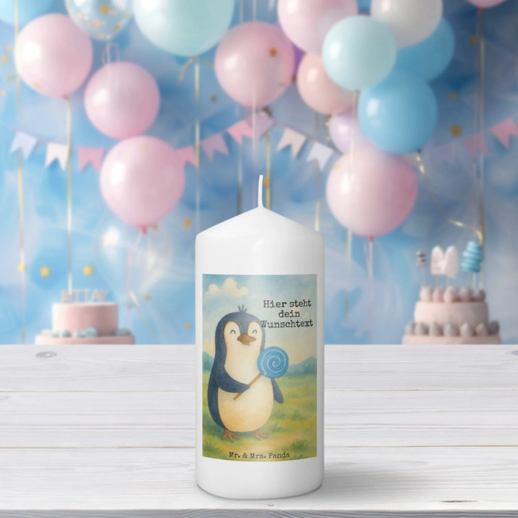 Personalisierte Kerze Pinguin Lolli Design Streukerze Mit Namensdruck, Adventskerze Mit Wunschname, Osterkerze Mit Namen, Kerze Für Geburtstag Mit Wunschname, Kerze Mit Spruch Und Namen, Stumpenkerze Mit Namensgravur, Sojawachskerze Mit Namensdruck, Kerzen-Set Mit Namensgravur, Trauerkerze Mit Namen, Teelicht Mit Namensdruck, LED-Kerze Mit Wunschname, Votivkerze Mit Wunschname, Duftkerze Mit Namen, Bio-Kerze Mit Wunschname, Metall-Kerze Mit Namensgravur, Gedenkkerze Mit Namen, Kerze Mit Prägung Und Wunschname, Kommunionkerze Mit Namen, Weihnachtskerze Mit Namensgravur, Schwimmkerze Mit Namen, Kerze Mit Namen, Firmungskerze Mit Wunschname, Fair-Trade-Kerze Mit Namensgravur, Kerze Für Hochzeit Mit Namensgravur, Taufekerze Mit Namensgravur, Bienenwachskerze Mit Wunschname, Gartenkerze Mit Namen, Handgemachte Kerze Mit Wunschname, Holz-Kerze Mit Namen, Tischkerze Mit Namensdruck, Personalisierte Kerze, Handgegossene Kerze Mit Namen, Gastgeschenk Kerze Mit Namen, Stabkerze Mit Gravur, Outdoor-Kerze Mit Namensgravur, Andachtskerze Mit Namensgravur, Glas-Kerze Mit Wunschname, Blockkerze Mit Namensdruck, Stearinkerze Mit Gravur, Tafelkerze Mit Wunschname, Grabkerze Mit Namensgravur, Laternenkerze Mit Namensdruck, Pinguin, Rebell, Süßigkeiten, Ganove, Spruch, Gauner, Rabauke, Lolli, Pinguine, Blödsinn