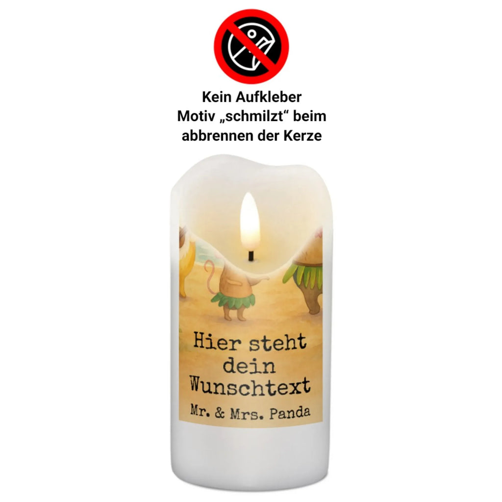 Personalisierte Kerze Waldtiere Aloha Design Streukerze Mit Namensdruck, Kerze Mit Namen, Outdoor-Kerze Mit Namensgravur, Personalisierte Kerze, Trauerkerze Mit Namen, Tafelkerze Mit Wunschname, Blockkerze Mit Namensdruck, Kommunionkerze Mit Namen, Schwimmkerze Mit Namen, Stearinkerze Mit Gravur, Laternenkerze Mit Namensdruck, Votivkerze Mit Wunschname, Grabkerze Mit Namensgravur, Fair-Trade-Kerze Mit Namensgravur, Kerze Für Hochzeit Mit Namensgravur, Holz-Kerze Mit Namen, Bienenwachskerze Mit Wunschname, Gedenkkerze Mit Namen, Gartenkerze Mit Namen, Metall-Kerze Mit Namensgravur, Kerzen-Set Mit Namensgravur, Taufekerze Mit Namensgravur, Kerze Mit Prägung Und Wunschname, Kerze Mit Spruch Und Namen, Adventskerze Mit Wunschname, Gastgeschenk Kerze Mit Namen, Teelicht Mit Namensdruck, Glas-Kerze Mit Wunschname, Handgegossene Kerze Mit Namen, Weihnachtskerze Mit Namensgravur, Stabkerze Mit Gravur, Firmungskerze Mit Wunschname, Kerze Für Geburtstag Mit Wunschname, Osterkerze Mit Namen, LED-Kerze Mit Wunschname, Duftkerze Mit Namen, Stumpenkerze Mit Namensgravur, Andachtskerze Mit Namensgravur, Sojawachskerze Mit Namensdruck, Handgemachte Kerze Mit Wunschname, Bio-Kerze Mit Wunschname, Tischkerze Mit Namensdruck, Tiermotive, Gute Laune, lustige Sprüche, Tiere, Lachen, Aloha, Tanzen, Igel, Wald, Waldtiere, Bär, Leben, Hase, Musik