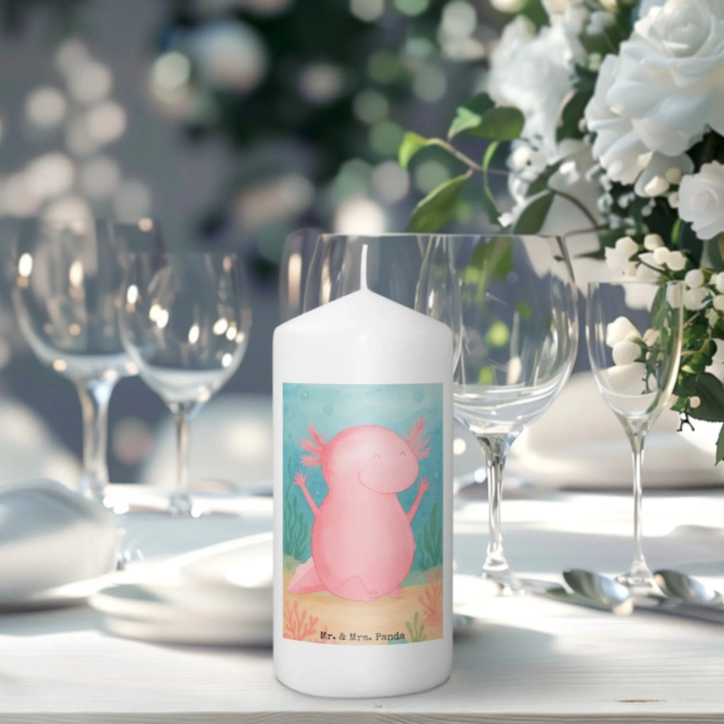 Kerze Axolotl Hurra Design Fair-Trade-Kerze, Kerze Für Geburtstag, Kerze Für Taufe, Trauerkerze, Kerze Mit Fotoeinleger, Kerze Mit Gravur, Stearin­kerze, Bio-Kerze, Kerze Für Firmung, Handgegossene Kerze, Blockkerze, Kerze Mit Prägung, Glas-Kerze, Laternenkerze, Dinnerkerzenpaar, Gedenkkerze, Teelicht, Gartenkerze, Tischkerze, Kerze Mit Duft, Grablicht, Dinnerkerze, Outdoor-Kerze, Stumpenkerze, Handgemachte Kerze, Kerze Für Hochzeit, Kerze Als Gastgeschenk, Andachtskerze, Stumpenkerzen-Set, Kerze Mit Motiv, Kerze Für Ostern, Stabkerze, Grabkerze, Tafelkerze, Metall-Kerze, Kerze Mit Spruch, Kerze, Kerze Mit Namensgravur, Duftkerze, Kerze Ohne Duft, Kerze Für Kommunion, Streukerze, Kerze Für Weihnachten, Votivkerze, Sojawachskerze, Kerze Für Advent, Axolotl, Molch, Lurch, Axolot, Zufriedenheit, Schwanzlurch, fröhlich, Freude, Spaß, Lurche, Motivation