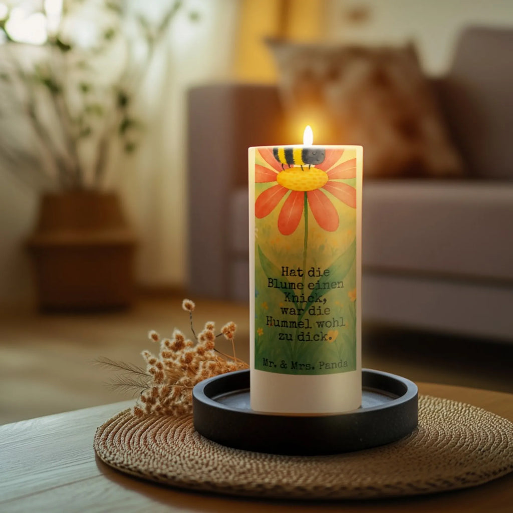 Kerze Hummel Blume Design Kerze Mit Fotoeinleger, Stumpenkerze, Sojawachskerze, Grabkerze, Stearin­kerze, Duftkerze, Kerze Für Hochzeit, Outdoor-Kerze, Laternenkerze, Kerze Mit Prägung, Kerze Mit Motiv, Kerze Ohne Duft, Kerze Als Gastgeschenk, Bio-Kerze, Streukerze, Kerze Für Advent, Kerze Für Weihnachten, Glas-Kerze, Tischkerze, Blockkerze, Kerze Für Geburtstag, Kerze Für Taufe, Tafelkerze, Fair-Trade-Kerze, Andachtskerze, Grablicht, Stabkerze, Kerze, Kerze Mit Namensgravur, Kerze Mit Gravur, Handgegossene Kerze, Teelicht, Handgemachte Kerze, Votivkerze, Trauerkerze, Gartenkerze, Stumpenkerzen-Set, Kerze Für Firmung, Kerze Mit Duft, Kerze Mit Spruch, Gedenkkerze, Dinnerkerzenpaar, Kerze Für Ostern, Kerze Für Kommunion, Dinnerkerze, Metall-Kerze, Tiermotive, Gute Laune, lustige Sprüche, Tiere, Wespe, Biene, Hummel, Hummeln, Natur, Feld, Blume, Flauschig