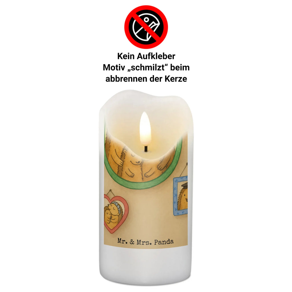 Kerze Igel Familie Design Kerze Mit Namensgravur, Kerze Ohne Duft, Kerze Mit Duft, Stumpenkerze, Votivkerze, Metall-Kerze, Teelicht, Tischkerze, Tafelkerze, Kerze Mit Fotoeinleger, Kerze Mit Spruch, Bio-Kerze, Handgegossene Kerze, Kerze Für Firmung, Dinnerkerzenpaar, Andachtskerze, Grabkerze, Gartenkerze, Glas-Kerze, Kerze Für Weihnachten, Kerze Für Ostern, Kerze Für Advent, Stumpenkerzen-Set, Blockkerze, Streukerze, Kerze Mit Motiv, Kerze Mit Prägung, Outdoor-Kerze, Kerze Für Kommunion, Kerze Mit Gravur, Kerze Für Geburtstag, Fair-Trade-Kerze, Kerze Für Hochzeit, Laternenkerze, Stabkerze, Sojawachskerze, Duftkerze, Handgemachte Kerze, Kerze, Trauerkerze, Kerze Für Taufe, Stearin­kerze, Kerze Als Gastgeschenk, Grablicht, Dinnerkerze, Gedenkkerze, Familie, Vatertag, Muttertag, Bruder, Schwester, Mama, Papa, Oma, Opa, Zusammenhalt, Bilder, Glück, Igel, Liebe