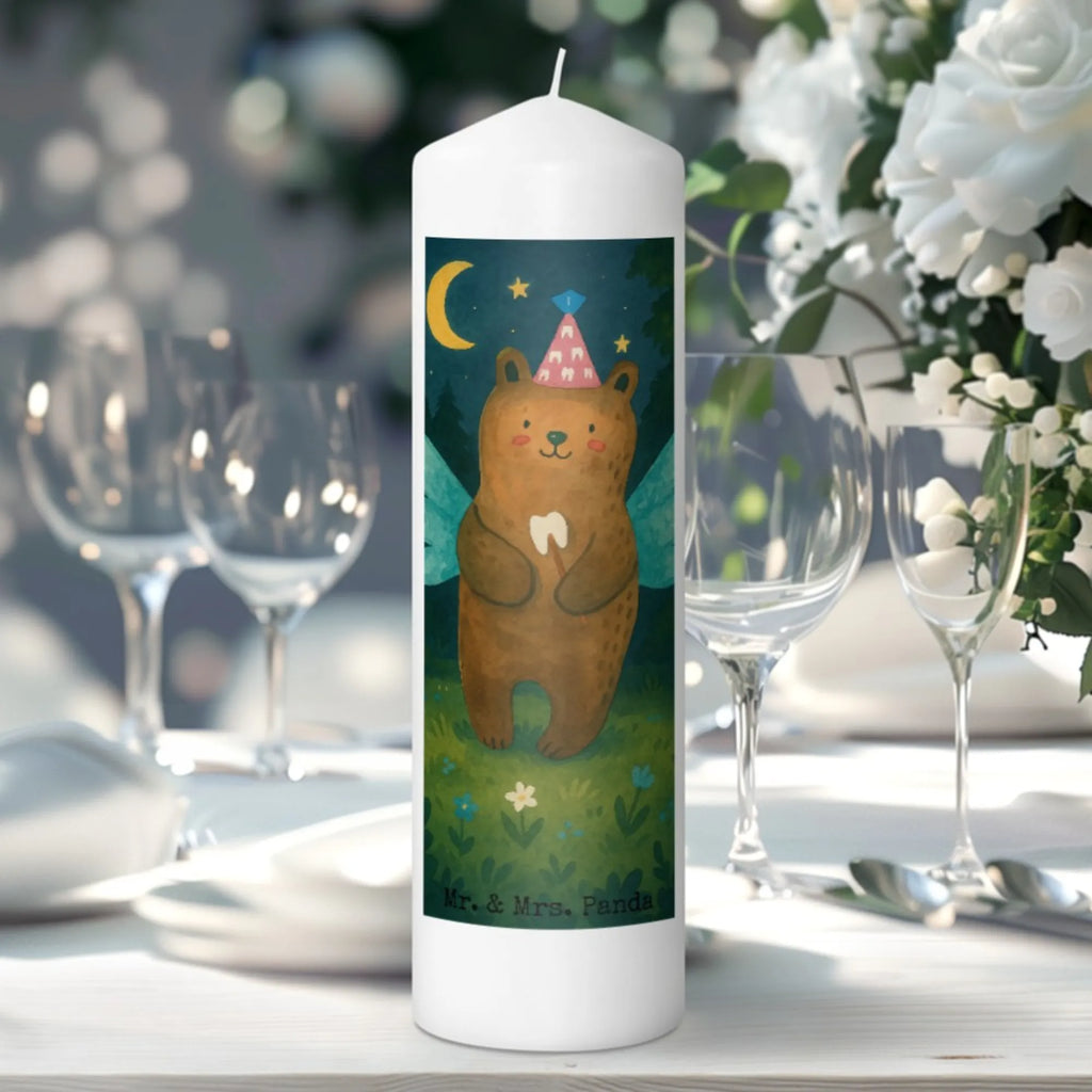 Kerze Bär Zahnfee Design Tafelkerze, Kerze Mit Duft, Kerze Für Weihnachten, Stearin­kerze, Kerze Für Ostern, Glas-Kerze, Trauerkerze, Kerze Mit Motiv, Streukerze, Kerze Für Firmung, Kerze, Metall-Kerze, Dinnerkerze, Handgemachte Kerze, Votivkerze, Andachtskerze, Kerze Für Hochzeit, Sojawachskerze, Stumpenkerze, Kerze Für Kommunion, Dinnerkerzenpaar, Gartenkerze, Gedenkkerze, Kerze Ohne Duft, Kerze Mit Spruch, Stumpenkerzen-Set, Kerze Mit Gravur, Fair-Trade-Kerze, Handgegossene Kerze, Bio-Kerze, Kerze Für Geburtstag, Duftkerze, Kerze Für Taufe, Stabkerze, Kerze Mit Fotoeinleger, Kerze Mit Prägung, Teelicht, Blockkerze, Outdoor-Kerze, Kerze Mit Namensgravur, Grabkerze, Kerze Als Gastgeschenk, Laternenkerze, Kerze Für Advent, Tischkerze, Grablicht, Bär, Teddy, Teddybär, Milchzahn, Fee, Erster Zahn, Zahnfee
