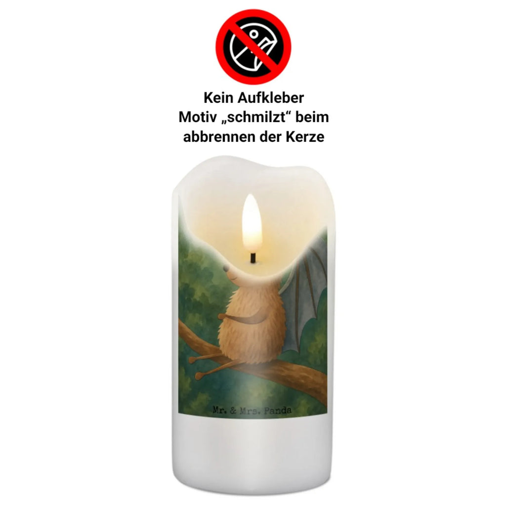 Kerze Fledermaus Sitzen Design Kerze Für Taufe, Kerze Mit Namensgravur, Kerze Für Kommunion, Kerze Für Geburtstag, Kerze Für Advent, Grabkerze, Kerze Mit Spruch, Gedenkkerze, Trauerkerze, Andachtskerze, Streukerze, Dinnerkerze, Kerze Für Weihnachten, Kerze, Blockkerze, Kerze Mit Fotoeinleger, Tischkerze, Tafelkerze, Handgemachte Kerze, Gartenkerze, Kerze Mit Motiv, Bio-Kerze, Metall-Kerze, Kerze Ohne Duft, Kerze Für Hochzeit, Kerze Als Gastgeschenk, Kerze Mit Duft, Stumpenkerze, Dinnerkerzenpaar, Kerze Für Ostern, Kerze Mit Prägung, Laternenkerze, Kerze Für Firmung, Teelicht, Kerze Mit Gravur, Handgegossene Kerze, Outdoor-Kerze, Stabkerze, Votivkerze, Duftkerze, Fair-Trade-Kerze, Stearin­kerze, Glas-Kerze, Sojawachskerze, Stumpenkerzen-Set, Grablicht, Tiermotive, Gute Laune, lustige Sprüche, Tiere, Fledermäuse, entspannen, Motivation, Fledermaus