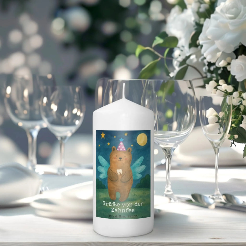 Kerze Bär Zahnfee Design Tafelkerze, Kerze Mit Duft, Kerze Für Weihnachten, Stearin­kerze, Kerze Für Ostern, Glas-Kerze, Trauerkerze, Kerze Mit Motiv, Streukerze, Kerze Für Firmung, Kerze, Metall-Kerze, Dinnerkerze, Handgemachte Kerze, Votivkerze, Andachtskerze, Kerze Für Hochzeit, Sojawachskerze, Stumpenkerze, Kerze Für Kommunion, Dinnerkerzenpaar, Gartenkerze, Gedenkkerze, Kerze Ohne Duft, Kerze Mit Spruch, Stumpenkerzen-Set, Kerze Mit Gravur, Fair-Trade-Kerze, Handgegossene Kerze, Bio-Kerze, Kerze Für Geburtstag, Duftkerze, Kerze Für Taufe, Stabkerze, Kerze Mit Fotoeinleger, Kerze Mit Prägung, Teelicht, Blockkerze, Outdoor-Kerze, Kerze Mit Namensgravur, Grabkerze, Kerze Als Gastgeschenk, Laternenkerze, Kerze Für Advent, Tischkerze, Grablicht, Bär, Teddy, Teddybär, Milchzahn, Fee, Erster Zahn, Zahnfee