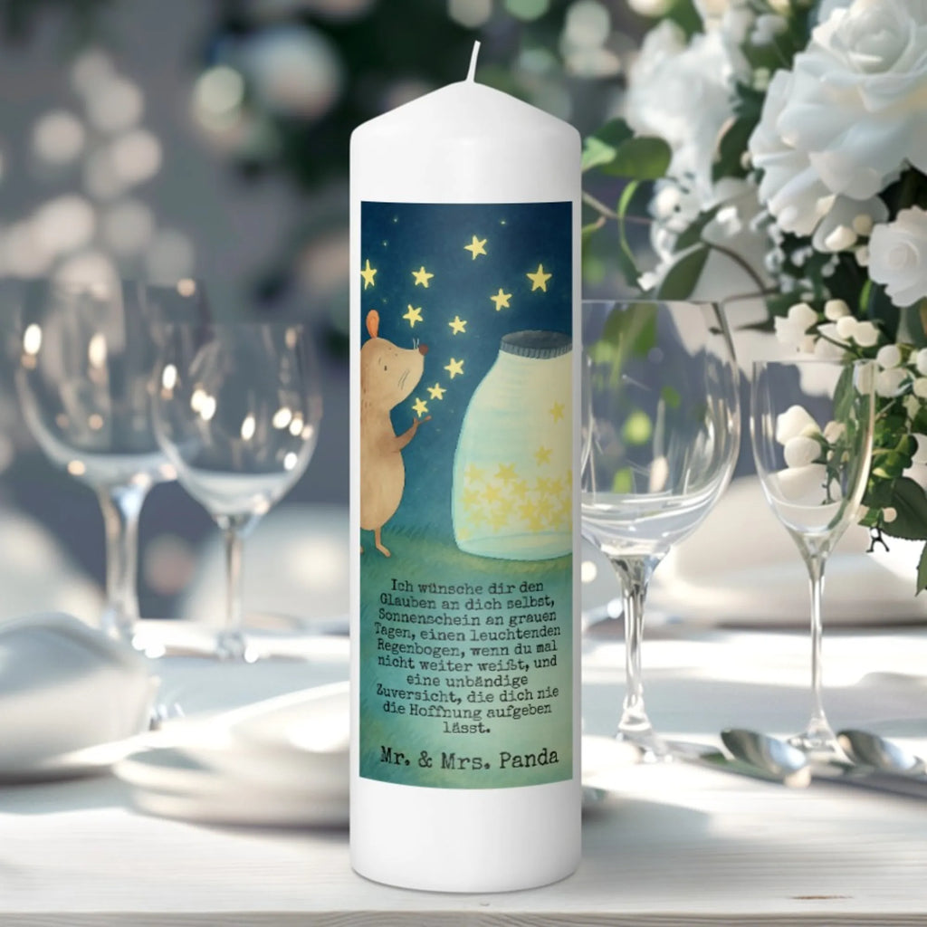 Kerze Maus Sterne Design Andachtskerze, Kerze Mit Gravur, Kerze Für Weihnachten, Kerze Mit Motiv, Gartenkerze, Metall-Kerze, Blockkerze, Kerze, Tischkerze, Kerze Für Geburtstag, Gedenkkerze, Kerze Für Taufe, Tafelkerze, Laternenkerze, Kerze Mit Fotoeinleger, Handgemachte Kerze, Streukerze, Dinnerkerzenpaar, Grabkerze, Stumpenkerze, Bio-Kerze, Kerze Für Hochzeit, Fair-Trade-Kerze, Trauerkerze, Dinnerkerze, Votivkerze, Kerze Mit Spruch, Kerze Für Kommunion, Stearin­kerze, Kerze Für Advent, Grablicht, Teelicht, Kerze Für Firmung, Kerze Mit Prägung, Kerze Ohne Duft, Stumpenkerzen-Set, Kerze Mit Duft, Kerze Als Gastgeschenk, Kerze Für Ostern, Outdoor-Kerze, Glas-Kerze, Handgegossene Kerze, Stabkerze, Kerze Mit Namensgravur, Duftkerze, Sojawachskerze, Tiermotive, Gute Laune, lustige Sprüche, Tiere, Schwangerschaft, Sterne, Hoffnung, Träume, Taufe, Geburtstag, Wunsch, Kindergeburtstag, Taufgeschenk, Kind, erstes Kind, Maus, Geburt