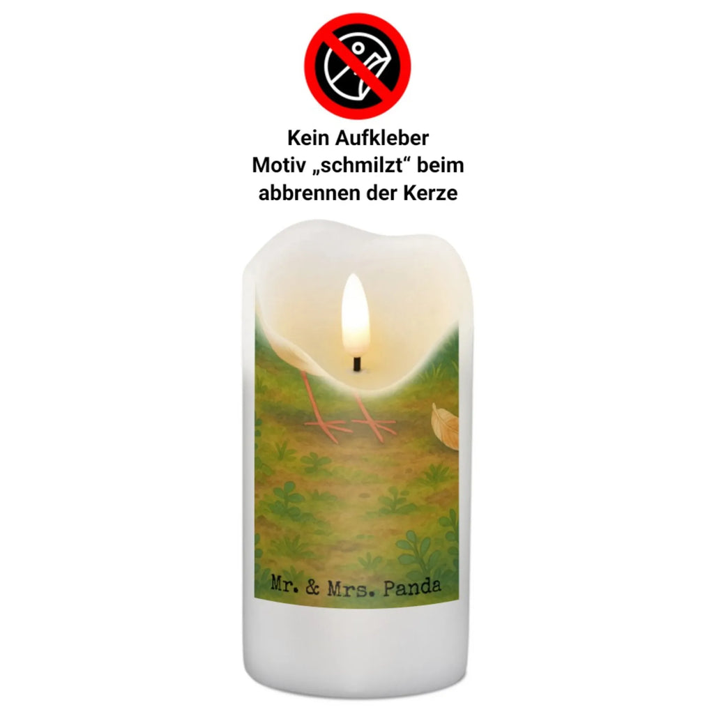 Kerze Rotkehlchen Federn Design Kerze Für Weihnachten, Handgegossene Kerze, Stabkerze, Andachtskerze, Kerze, Kerze Mit Motiv, Votivkerze, Kerze Für Hochzeit, Kerze Als Gastgeschenk, Duftkerze, Kerze Mit Duft, Fair-Trade-Kerze, Dinnerkerze, Kerze Für Firmung, Kerze Für Advent, Gartenkerze, Gedenkkerze, Laternenkerze, Grablicht, Metall-Kerze, Stearin­kerze, Kerze Ohne Duft, Kerze Mit Prägung, Kerze Für Taufe, Stumpenkerze, Kerze Für Geburtstag, Kerze Für Kommunion, Handgemachte Kerze, Sojawachskerze, Stumpenkerzen-Set, Outdoor-Kerze, Trauerkerze, Kerze Mit Gravur, Tafelkerze, Tischkerze, Kerze Für Ostern, Kerze Mit Namensgravur, Grabkerze, Glas-Kerze, Dinnerkerzenpaar, Kerze Mit Fotoeinleger, Kerze Mit Spruch, Teelicht, Streukerze, Blockkerze, Bio-Kerze, Tiermotive, Gute Laune, lustige Sprüche, Tiere, Rotkehlchen, fliegen, Spruch Mut, Motivationsbilder, What if i fall, Motivation Sprüche, Spruch Motivation, Vogel