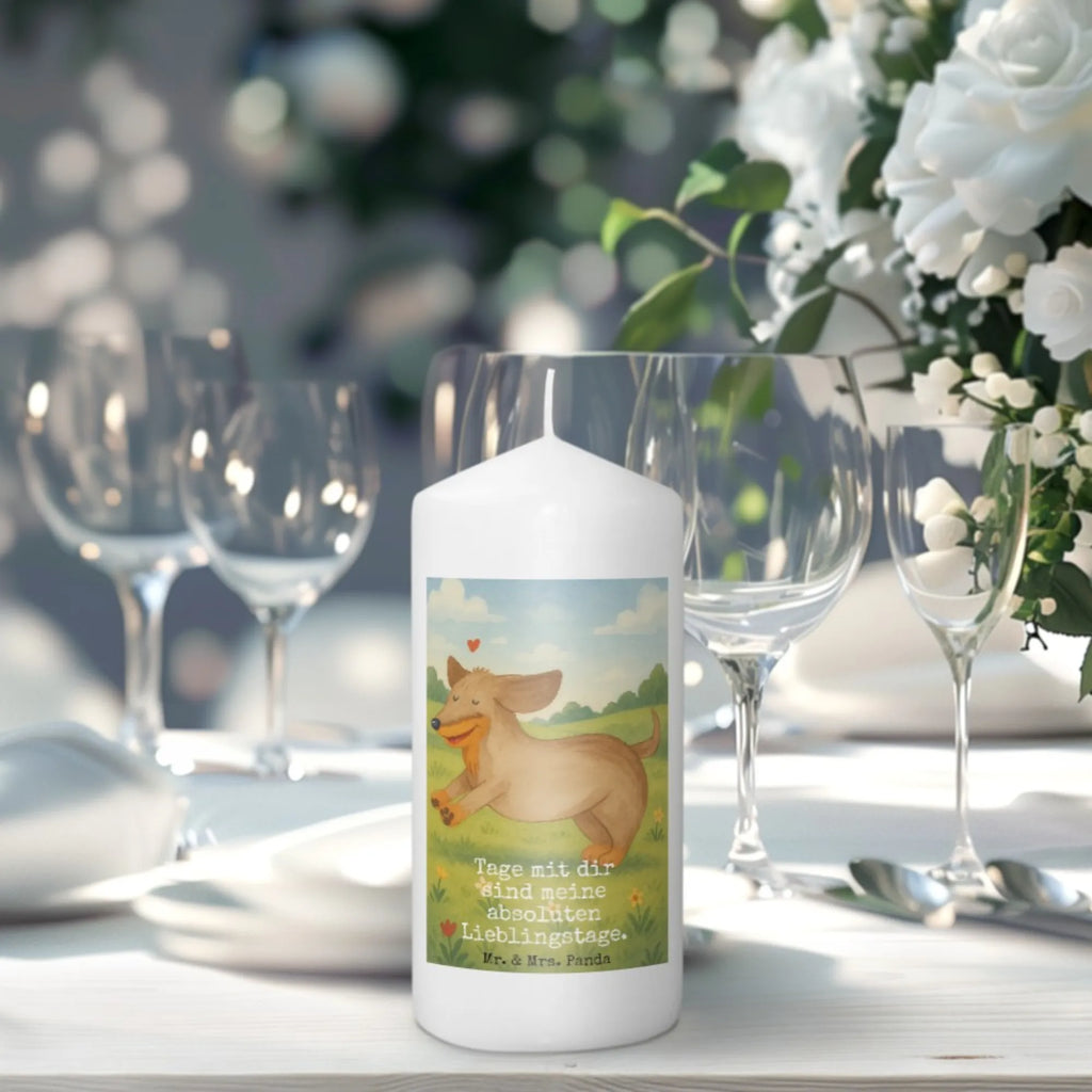 Kerze Hund Dackel Design Dinnerkerze, Kerze Mit Spruch, Sojawachskerze, Gedenkkerze, Kerze Für Advent, Kerze Für Firmung, Fair-Trade-Kerze, Kerze Mit Gravur, Kerze Mit Duft, Grablicht, Laternenkerze, Kerze, Metall-Kerze, Kerze Ohne Duft, Kerze Für Ostern, Blockkerze, Handgemachte Kerze, Votivkerze, Teelicht, Kerze Mit Motiv, Stumpenkerzen-Set, Tischkerze, Gartenkerze, Glas-Kerze, Kerze Als Gastgeschenk, Kerze Für Geburtstag, Kerze Für Weihnachten, Kerze Mit Fotoeinleger, Kerze Für Kommunion, Outdoor-Kerze, Tafelkerze, Dinnerkerzenpaar, Kerze Für Hochzeit, Andachtskerze, Handgegossene Kerze, Stumpenkerze, Stabkerze, Kerze Mit Namensgravur, Duftkerze, Kerze Für Taufe, Streukerze, Grabkerze, Trauerkerze, Bio-Kerze, Kerze Mit Prägung, Stearin­kerze, Hund, Hundemotiv, Haustier, Hunderasse, Tierliebhaber, Hundebesitzer, Sprüche, Dachshund, happy dog, Hunde, Dackel