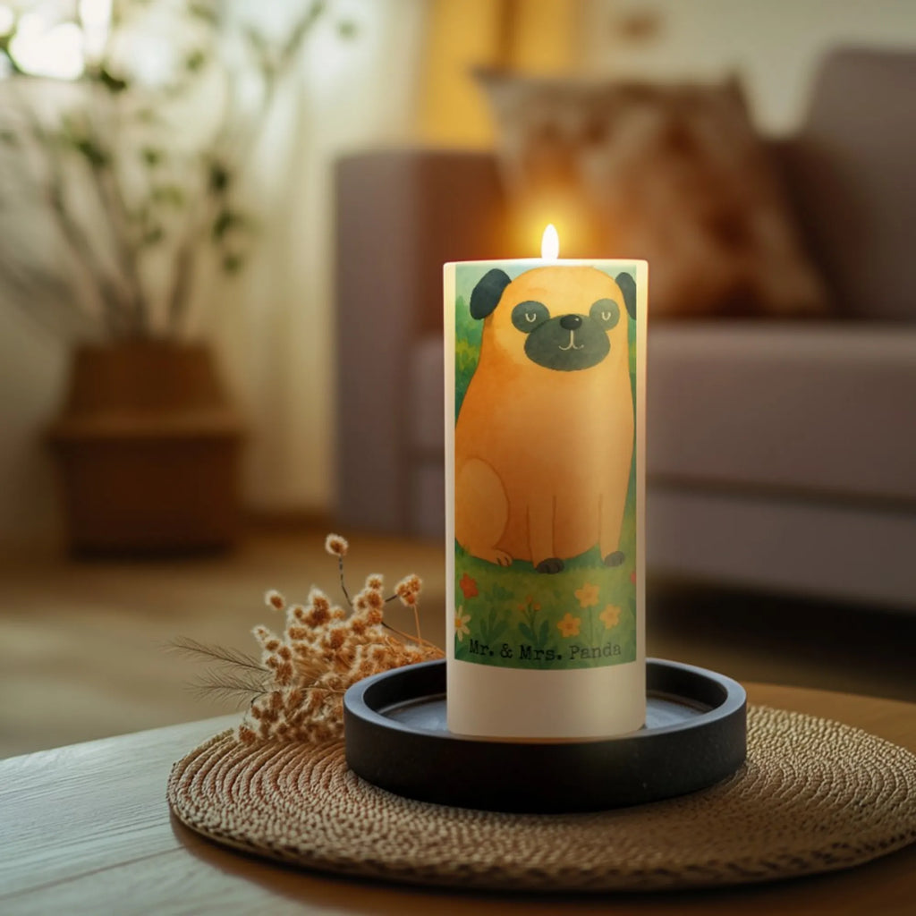 Candle Pug Design Grablicht, Andachtskerze, Kerze Mit Namensgravur, Kerze Für Ostern, Blockkerze, Dinnerkerze, Kerze Als Gastgeschenk, Streukerze, Stumpenkerzen-Set, Stumpenkerze, Sojawachskerze, Laternenkerze, Gartenkerze, Bio-Kerze, Kerze, Outdoor-Kerze, Kerze Für Advent, Handgegossene Kerze, Kerze Ohne Duft, Kerze Mit Fotoeinleger, Kerze Mit Duft, Votivkerze, Metall-Kerze, Kerze Mit Motiv, Stearin­kerze, Tischkerze, Kerze Für Taufe, Tafelkerze, Glas-Kerze, Kerze Für Hochzeit, Duftkerze, Dinnerkerzenpaar, Kerze Für Weihnachten, Kerze Mit Gravur, Kerze Für Firmung, Gedenkkerze, Stabkerze, Kerze Für Kommunion, Teelicht, Handgemachte Kerze, Kerze Mit Spruch, Trauerkerze, Kerze Mit Prägung, Fair-Trade-Kerze, Grabkerze, Kerze Für Geburtstag, Hund, Hundemotiv, Haustier, Hunderasse, Tierliebhaber, Hundebesitzer, Sprüche, Liebe, Mops, Hundeliebe