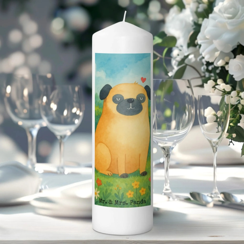 Candle Pug Design Grablicht, Andachtskerze, Kerze Mit Namensgravur, Kerze Für Ostern, Blockkerze, Dinnerkerze, Kerze Als Gastgeschenk, Streukerze, Stumpenkerzen-Set, Stumpenkerze, Sojawachskerze, Laternenkerze, Gartenkerze, Bio-Kerze, Kerze, Outdoor-Kerze, Kerze Für Advent, Handgegossene Kerze, Kerze Ohne Duft, Kerze Mit Fotoeinleger, Kerze Mit Duft, Votivkerze, Metall-Kerze, Kerze Mit Motiv, Stearin­kerze, Tischkerze, Kerze Für Taufe, Tafelkerze, Glas-Kerze, Kerze Für Hochzeit, Duftkerze, Dinnerkerzenpaar, Kerze Für Weihnachten, Kerze Mit Gravur, Kerze Für Firmung, Gedenkkerze, Stabkerze, Kerze Für Kommunion, Teelicht, Handgemachte Kerze, Kerze Mit Spruch, Trauerkerze, Kerze Mit Prägung, Fair-Trade-Kerze, Grabkerze, Kerze Für Geburtstag, Hund, Hundemotiv, Haustier, Hunderasse, Tierliebhaber, Hundebesitzer, Sprüche, Liebe, Mops, Hundeliebe