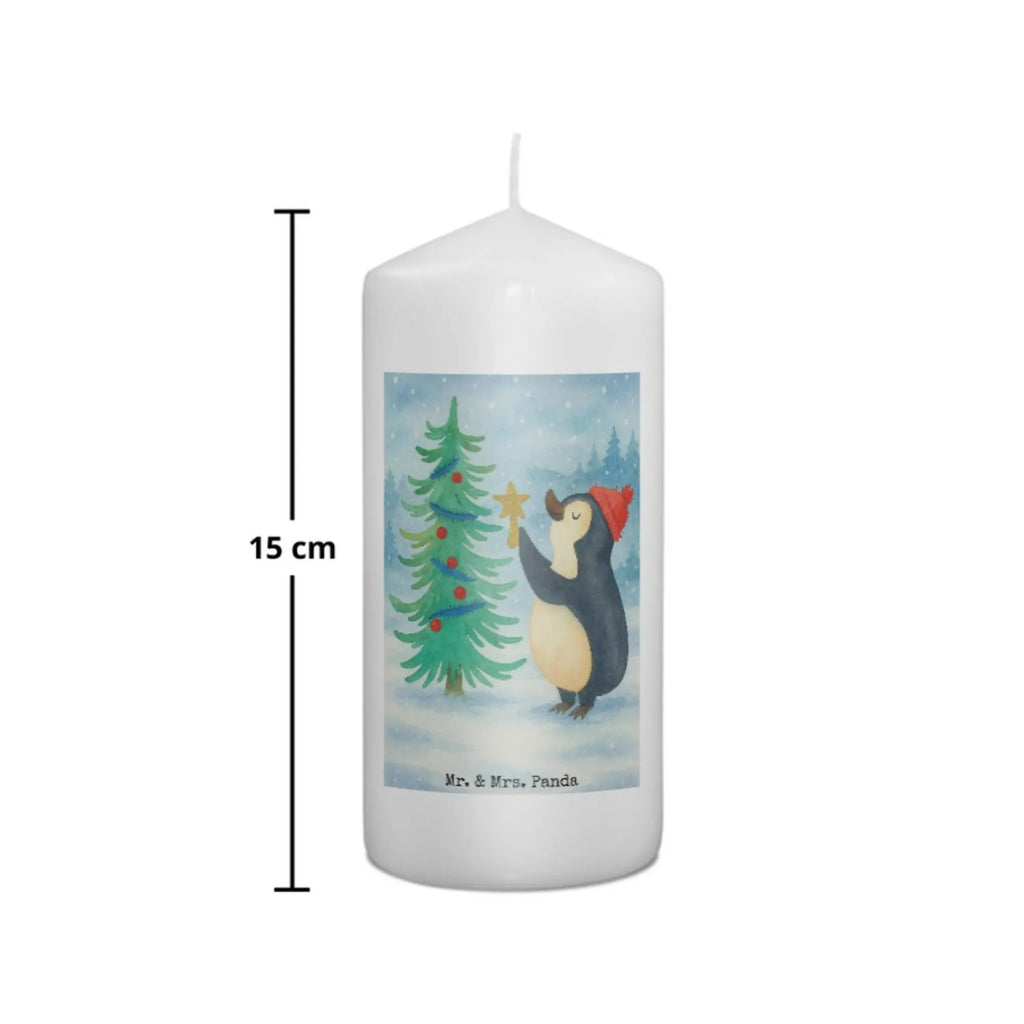 Kerze Pinguin Weihnachtsbaum Design Kerze Mit Namensgravur, Stabkerze, Votivkerze, Laternenkerze, Trauerkerze, Stumpenkerze, Duftkerze, Kerze Für Kommunion, Kerze Für Advent, Kerze Für Geburtstag, Fair-Trade-Kerze, Bio-Kerze, Kerze Mit Motiv, Kerze Mit Spruch, Kerze Als Gastgeschenk, Blockkerze, Handgemachte Kerze, Stumpenkerzen-Set, Kerze Ohne Duft, Metall-Kerze, Glas-Kerze, Tafelkerze, Andachtskerze, Kerze, Kerze Für Firmung, Kerze Mit Duft, Kerze Für Taufe, Grabkerze, Outdoor-Kerze, Gedenkkerze, Kerze Mit Fotoeinleger, Teelicht, Grablicht, Gartenkerze, Kerze Mit Prägung, Dinnerkerzenpaar, Tischkerze, Kerze Für Weihnachten, Handgegossene Kerze, Dinnerkerze, Kerze Für Ostern, Kerze Mit Gravur, Stearin­kerze, Streukerze, Sojawachskerze, Kerze Für Hochzeit, Winter, Weihnachten, Weihnachtsdeko, Nikolaus, Advent, Heiligabend, Wintermotiv, Pinguin
