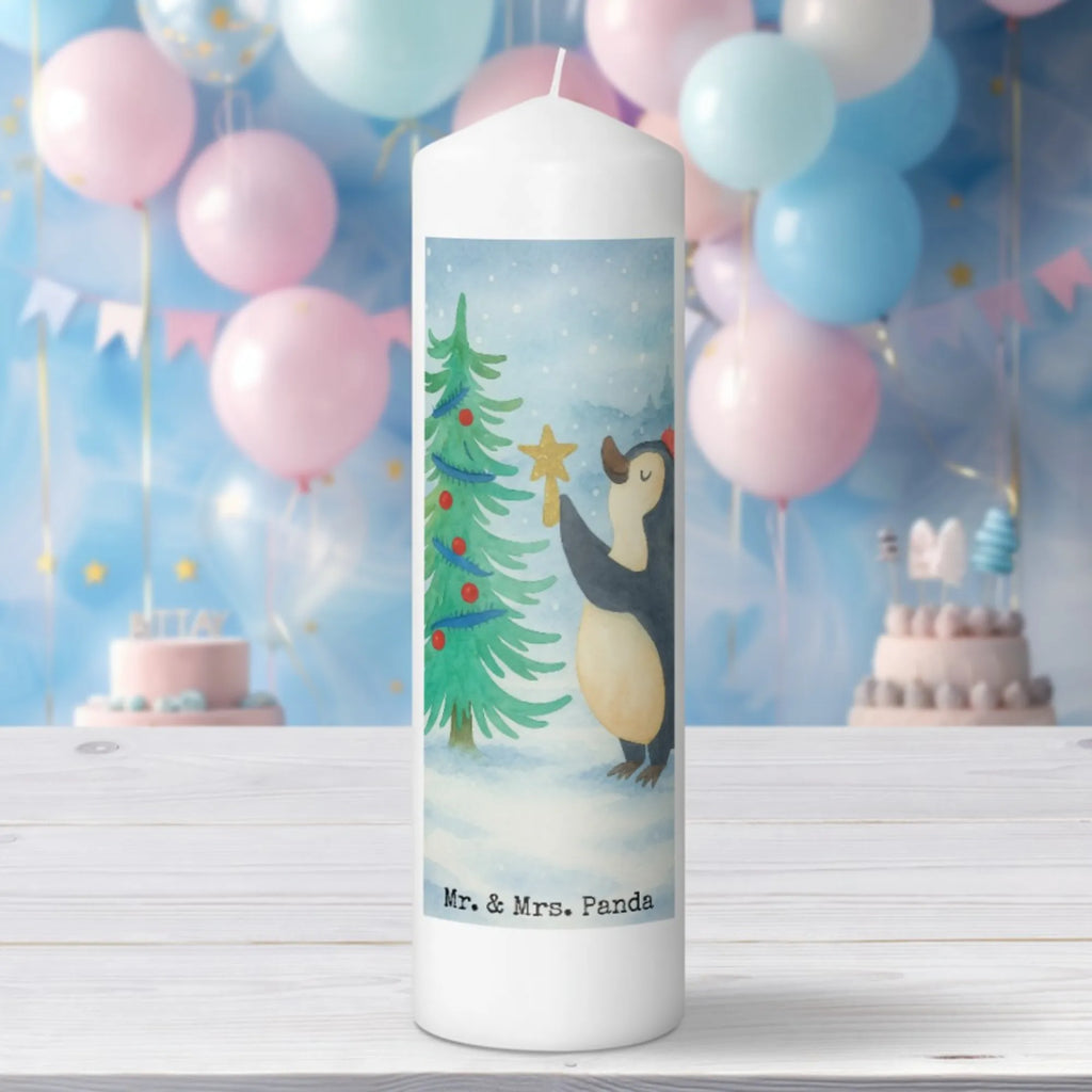 Kerze Pinguin Weihnachtsbaum Design Kerze Mit Namensgravur, Stabkerze, Votivkerze, Laternenkerze, Trauerkerze, Stumpenkerze, Duftkerze, Kerze Für Kommunion, Kerze Für Advent, Kerze Für Geburtstag, Fair-Trade-Kerze, Bio-Kerze, Kerze Mit Motiv, Kerze Mit Spruch, Kerze Als Gastgeschenk, Blockkerze, Handgemachte Kerze, Stumpenkerzen-Set, Kerze Ohne Duft, Metall-Kerze, Glas-Kerze, Tafelkerze, Andachtskerze, Kerze, Kerze Für Firmung, Kerze Mit Duft, Kerze Für Taufe, Grabkerze, Outdoor-Kerze, Gedenkkerze, Kerze Mit Fotoeinleger, Teelicht, Grablicht, Gartenkerze, Kerze Mit Prägung, Dinnerkerzenpaar, Tischkerze, Kerze Für Weihnachten, Handgegossene Kerze, Dinnerkerze, Kerze Für Ostern, Kerze Mit Gravur, Stearin­kerze, Streukerze, Sojawachskerze, Kerze Für Hochzeit, Winter, Weihnachten, Weihnachtsdeko, Nikolaus, Advent, Heiligabend, Wintermotiv, Pinguin