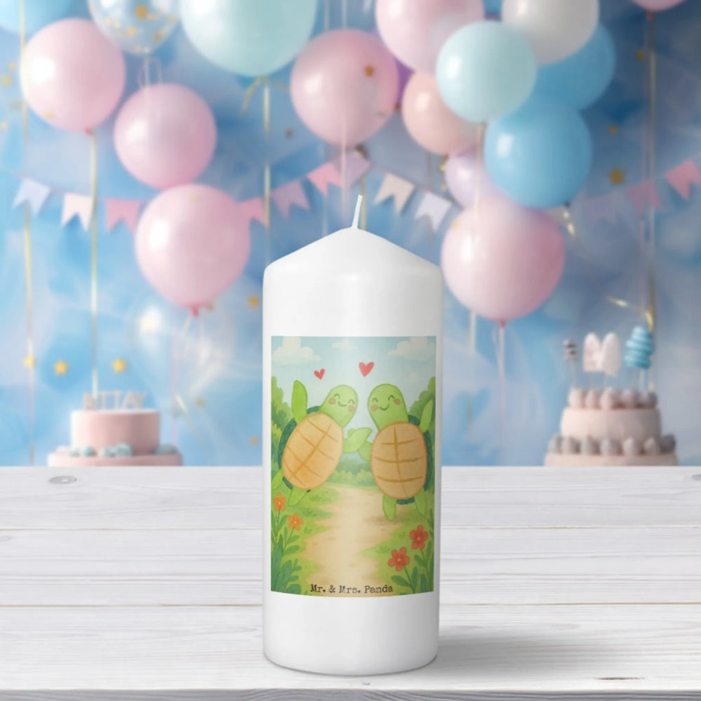 Kerze Schildkröten Paar Design Kerze Als Gastgeschenk, Kerze Für Advent, Dinnerkerze, Votivkerze, Fair-Trade-Kerze, Handgegossene Kerze, Trauerkerze, Kerze Für Weihnachten, Gedenkkerze, Streukerze, Stabkerze, Grablicht, Kerze Für Firmung, Kerze Für Hochzeit, Kerze Mit Namensgravur, Stumpenkerze, Gartenkerze, Duftkerze, Kerze Mit Motiv, Andachtskerze, Blockkerze, Kerze Für Kommunion, Glas-Kerze, Kerze, Kerze Mit Duft, Sojawachskerze, Handgemachte Kerze, Teelicht, Tafelkerze, Metall-Kerze, Bio-Kerze, Kerze Für Taufe, Kerze Ohne Duft, Laternenkerze, Outdoor-Kerze, Tischkerze, Kerze Mit Gravur, Kerze Für Ostern, Stumpenkerzen-Set, Kerze Für Geburtstag, Grabkerze, Kerze Mit Spruch, Stearin­kerze, Kerze Mit Prägung, Kerze Mit Fotoeinleger, Dinnerkerzenpaar, Liebe, Partner, Freund, Freundin, Ehemann, Ehefrau, Heiraten, Verlobung, Heiratsantrag, Liebesgeschenk, Jahrestag, Hocheitstag, Geschenk für Frauen, Liebesbeweis, für Ehemann, für Männer, Valentinstag, Mitbringsel, Hochzeitstag, Geschenk für Freundin, Geschenk für Partner