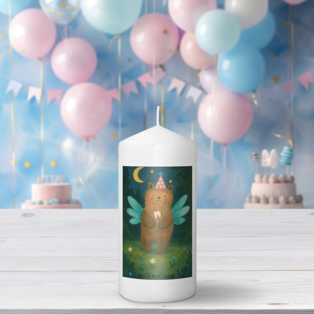 Kerze Bär Zahnfee Design Tafelkerze, Kerze Mit Duft, Kerze Für Weihnachten, Stearin­kerze, Kerze Für Ostern, Glas-Kerze, Trauerkerze, Kerze Mit Motiv, Streukerze, Kerze Für Firmung, Kerze, Metall-Kerze, Dinnerkerze, Handgemachte Kerze, Votivkerze, Andachtskerze, Kerze Für Hochzeit, Sojawachskerze, Stumpenkerze, Kerze Für Kommunion, Dinnerkerzenpaar, Gartenkerze, Gedenkkerze, Kerze Ohne Duft, Kerze Mit Spruch, Stumpenkerzen-Set, Kerze Mit Gravur, Fair-Trade-Kerze, Handgegossene Kerze, Bio-Kerze, Kerze Für Geburtstag, Duftkerze, Kerze Für Taufe, Stabkerze, Kerze Mit Fotoeinleger, Kerze Mit Prägung, Teelicht, Blockkerze, Outdoor-Kerze, Kerze Mit Namensgravur, Grabkerze, Kerze Als Gastgeschenk, Laternenkerze, Kerze Für Advent, Tischkerze, Grablicht, Bär, Teddy, Teddybär, Milchzahn, Fee, Erster Zahn, Zahnfee