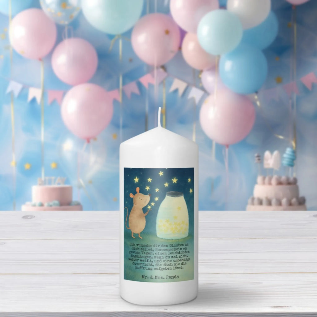 Kerze Maus Sterne Design Andachtskerze, Kerze Mit Gravur, Kerze Für Weihnachten, Kerze Mit Motiv, Gartenkerze, Metall-Kerze, Blockkerze, Kerze, Tischkerze, Kerze Für Geburtstag, Gedenkkerze, Kerze Für Taufe, Tafelkerze, Laternenkerze, Kerze Mit Fotoeinleger, Handgemachte Kerze, Streukerze, Dinnerkerzenpaar, Grabkerze, Stumpenkerze, Bio-Kerze, Kerze Für Hochzeit, Fair-Trade-Kerze, Trauerkerze, Dinnerkerze, Votivkerze, Kerze Mit Spruch, Kerze Für Kommunion, Stearin­kerze, Kerze Für Advent, Grablicht, Teelicht, Kerze Für Firmung, Kerze Mit Prägung, Kerze Ohne Duft, Stumpenkerzen-Set, Kerze Mit Duft, Kerze Als Gastgeschenk, Kerze Für Ostern, Outdoor-Kerze, Glas-Kerze, Handgegossene Kerze, Stabkerze, Kerze Mit Namensgravur, Duftkerze, Sojawachskerze, Tiermotive, Gute Laune, lustige Sprüche, Tiere, Schwangerschaft, Sterne, Hoffnung, Träume, Taufe, Geburtstag, Wunsch, Kindergeburtstag, Taufgeschenk, Kind, erstes Kind, Maus, Geburt