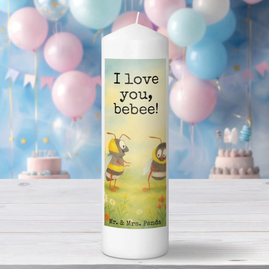 Kerze Bienen Paar Design Kerze Für Advent, Kerze, Kerze Für Weihnachten, Outdoor-Kerze, Stumpenkerzen-Set, Duftkerze, Kerze Für Ostern, Stumpenkerze, Tischkerze, Kerze Für Firmung, Kerze Mit Gravur, Stabkerze, Kerze Mit Motiv, Trauerkerze, Kerze Mit Duft, Handgemachte Kerze, Dinnerkerzenpaar, Fair-Trade-Kerze, Kerze Für Geburtstag, Kerze Mit Fotoeinleger, Tafelkerze, Stearin­kerze, Votivkerze, Blockkerze, Teelicht, Gedenkkerze, Grablicht, Metall-Kerze, Kerze Ohne Duft, Gartenkerze, Laternenkerze, Kerze Für Kommunion, Streukerze, Kerze Als Gastgeschenk, Kerze Für Hochzeit, Kerze Mit Namensgravur, Grabkerze, Kerze Mit Spruch, Sojawachskerze, Dinnerkerze, Bio-Kerze, Handgegossene Kerze, Kerze Für Taufe, Glas-Kerze, Andachtskerze, Kerze Mit Prägung, Liebe, Partner, Freund, Freundin, Ehemann, Ehefrau, Heiraten, Verlobung, Heiratsantrag, Liebesgeschenk, Jahrestag, Hocheitstag, Geschenk für Frauen, Geschenk für Partner, Geschenk für Freundin, Valentinstag, Hochzeitstag, Schildkröten, verliebte Schildkröten, für Ehemann, für Männer, Mitbringsel, Liebesbeweis