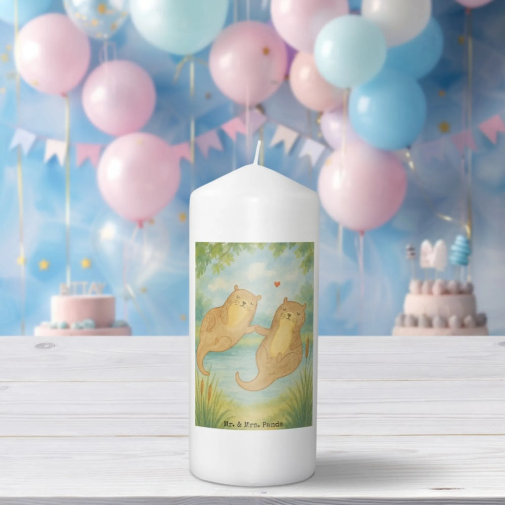 Kerze Otter Hände halten Design Stabkerze, Kerze Für Advent, Grabkerze, Dinnerkerze, Grablicht, Kerze Mit Namensgravur, Sojawachskerze, Kerze Für Ostern, Votivkerze, Trauerkerze, Outdoor-Kerze, Blockkerze, Kerze Mit Fotoeinleger, Gedenkkerze, Kerze Für Kommunion, Stumpenkerze, Kerze Mit Spruch, Kerze, Handgegossene Kerze, Kerze Mit Motiv, Handgemachte Kerze, Kerze Als Gastgeschenk, Kerze Für Geburtstag, Kerze Für Hochzeit, Fair-Trade-Kerze, Kerze Mit Prägung, Duftkerze, Gartenkerze, Teelicht, Glas-Kerze, Streukerze, Laternenkerze, Kerze Ohne Duft, Kerze Mit Duft, Kerze Für Firmung, Andachtskerze, Tafelkerze, Metall-Kerze, Stearin­kerze, Bio-Kerze, Kerze Mit Gravur, Kerze Für Weihnachten, Kerze Für Taufe, Tischkerze, Dinnerkerzenpaar, Stumpenkerzen-Set, Otter, Fischotter, Seeotter, Otter Seeotter See Otter