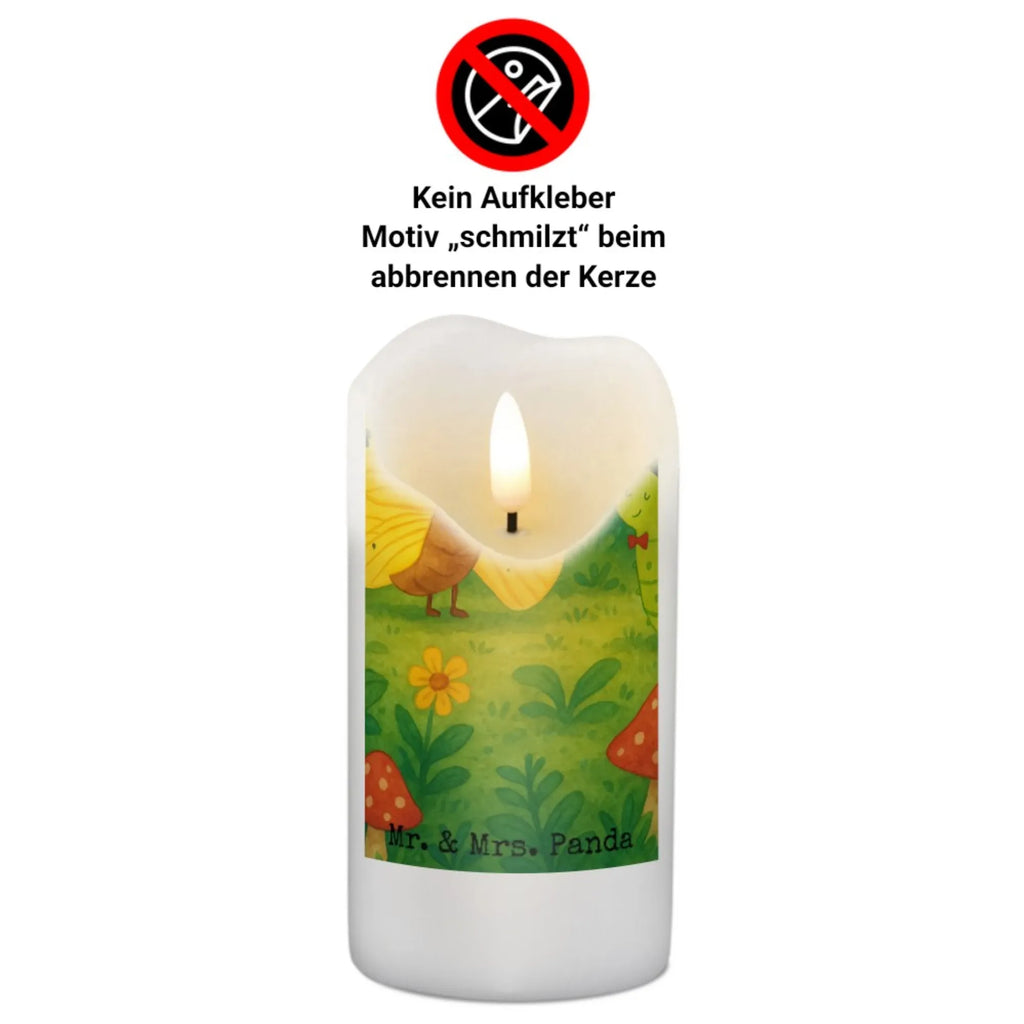 Kerze Raupe Schmetterling Design Blockkerze, Kerze Mit Fotoeinleger, Stumpenkerze, Kerze Für Firmung, Votivkerze, Grabkerze, Fair-Trade-Kerze, Kerze Für Hochzeit, Handgegossene Kerze, Grablicht, Kerze Mit Motiv, Stumpenkerzen-Set, Tischkerze, Sojawachskerze, Teelicht, Dinnerkerzenpaar, Outdoor-Kerze, Gartenkerze, Glas-Kerze, Kerze Mit Gravur, Kerze Mit Prägung, Dinnerkerze, Kerze Für Advent, Kerze Mit Spruch, Kerze Für Weihnachten, Handgemachte Kerze, Kerze Für Geburtstag, Stearin­kerze, Bio-Kerze, Andachtskerze, Streukerze, Kerze Als Gastgeschenk, Tafelkerze, Metall-Kerze, Kerze Für Taufe, Gedenkkerze, Stabkerze, Duftkerze, Kerze Für Kommunion, Trauerkerze, Kerze Mit Duft, Laternenkerze, Kerze Ohne Duft, Kerze Für Ostern, Kerze Mit Namensgravur, Kerze, Tiermotive, Gute Laune, lustige Sprüche, Tiere, Schönheit, Hut, Erwachsen werden, Schmetterling, Entwicklung, Zitronenfalter, Kokon, Aufwachsen, Hütchen, Raupe