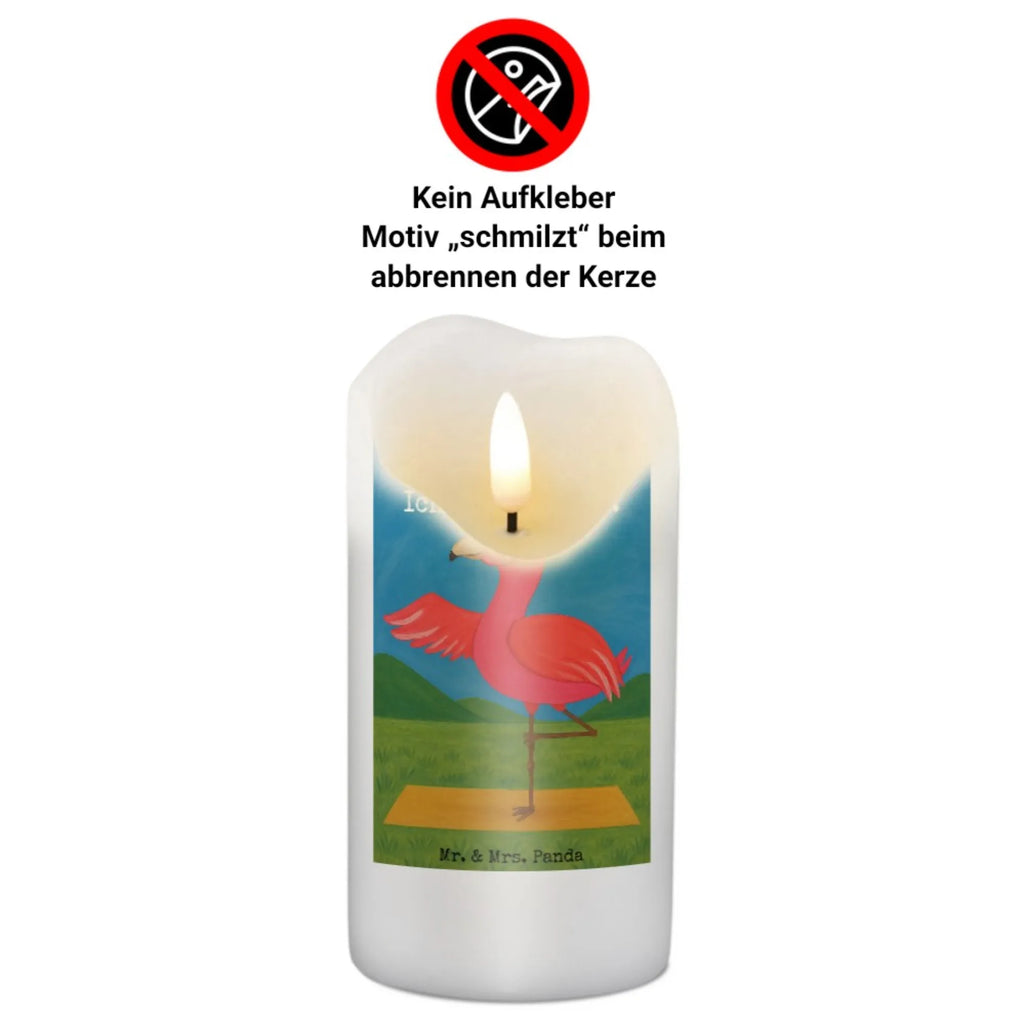 Kerze Flamingo Yoga Design Stumpenkerzen-Set, Kerze Für Taufe, Kerze, Kerze Mit Prägung, Kerze Für Hochzeit, Bio-Kerze, Grabkerze, Fair-Trade-Kerze, Kerze Ohne Duft, Handgegossene Kerze, Kerze Mit Namensgravur, Tischkerze, Blockkerze, Kerze Mit Duft, Sojawachskerze, Votivkerze, Streukerze, Laternenkerze, Dinnerkerze, Kerze Für Advent, Kerze Mit Fotoeinleger, Stabkerze, Gedenkkerze, Grablicht, Gartenkerze, Kerze Für Firmung, Kerze Für Geburtstag, Kerze Mit Gravur, Andachtskerze, Kerze Für Ostern, Handgemachte Kerze, Kerze Mit Spruch, Trauerkerze, Glas-Kerze, Kerze Für Weihnachten, Stearin­kerze, Kerze Als Gastgeschenk, Teelicht, Metall-Kerze, Stumpenkerze, Dinnerkerzenpaar, Tafelkerze, Kerze Für Kommunion, Kerze Mit Motiv, Duftkerze, Outdoor-Kerze, Flamingo, Yoga, Tiefenentspannung, Achtsamkeit, Aufregen, Ärger, Vogel, Entspannung, Yoga-Übung, Namaste