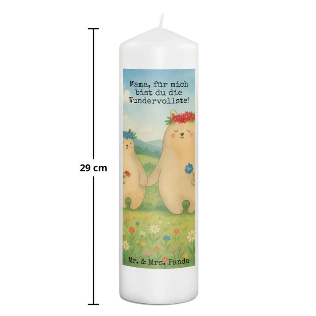 Kerze Bären mit Blumenkranz Design Fair-Trade-Kerze, Gartenkerze, Sojawachskerze, Kerze, Andachtskerze, Dinnerkerzenpaar, Kerze Für Ostern, Dinnerkerze, Votivkerze, Glas-Kerze, Kerze Für Advent, Laternenkerze, Kerze Mit Fotoeinleger, Tafelkerze, Kerze Ohne Duft, Duftkerze, Handgemachte Kerze, Handgegossene Kerze, Stabkerze, Stearin­kerze, Grabkerze, Grablicht, Bio-Kerze, Outdoor-Kerze, Metall-Kerze, Blockkerze, Kerze Mit Motiv, Gedenkkerze, Tischkerze, Kerze Für Taufe, Kerze Als Gastgeschenk, Streukerze, Kerze Mit Gravur, Kerze Mit Namensgravur, Teelicht, Kerze Mit Spruch, Kerze Für Firmung, Kerze Für Geburtstag, Kerze Mit Duft, Stumpenkerzen-Set, Kerze Für Weihnachten, Kerze Für Hochzeit, Stumpenkerze, Kerze Für Kommunion, Trauerkerze, Kerze Mit Prägung, Familie, Vatertag, Muttertag, Bruder, Schwester, Mama, Papa, Oma, Opa, Bären, Kind, Family, Geschenk Mama. Muttertag, Mutti, Mami, beste Mutter, Lieblingsmensch, Töchter, weltbeste Mama, Lieblingsmama, Kinder, Vorbild, Bär, Mutter, Tochter