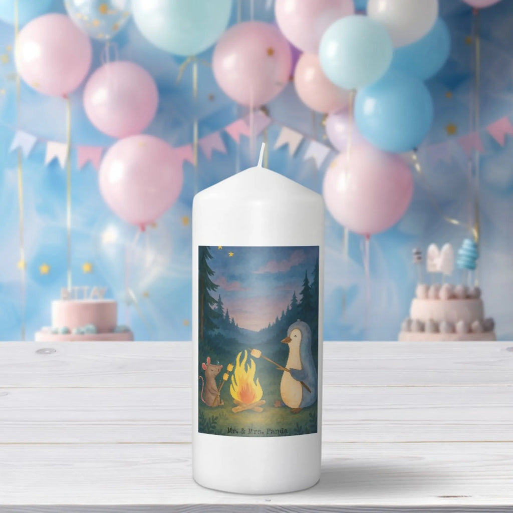 Kerze Pinguin Lagerfeuer Design Dinnerkerze, Handgegossene Kerze, Stabkerze, Kerze, Dinnerkerzenpaar, Fair-Trade-Kerze, Glas-Kerze, Outdoor-Kerze, Kerze Mit Motiv, Kerze Mit Namensgravur, Laternenkerze, Kerze Für Advent, Kerze Für Weihnachten, Gedenkkerze, Duftkerze, Trauerkerze, Metall-Kerze, Streukerze, Kerze Für Geburtstag, Teelicht, Gartenkerze, Blockkerze, Tafelkerze, Kerze Mit Spruch, Kerze Mit Fotoeinleger, Bio-Kerze, Votivkerze, Handgemachte Kerze, Kerze Mit Prägung, Tischkerze, Sojawachskerze, Kerze Als Gastgeschenk, Grablicht, Kerze Mit Gravur, Stearin­kerze, Andachtskerze, Kerze Für Ostern, Kerze Für Firmung, Kerze Für Taufe, Kerze Ohne Duft, Stumpenkerzen-Set, Stumpenkerze, Kerze Für Hochzeit, Grabkerze, Kerze Für Kommunion, Kerze Mit Duft, Pinguin, Pinguine, Job, Arbeit, Marshmallows, Leben, Lagerfeuer, Feuer, Büroalltag, Büro, Liebe, Motivation, Neustart, Lebensmotivation, Maus, grillen, Lebensspruch