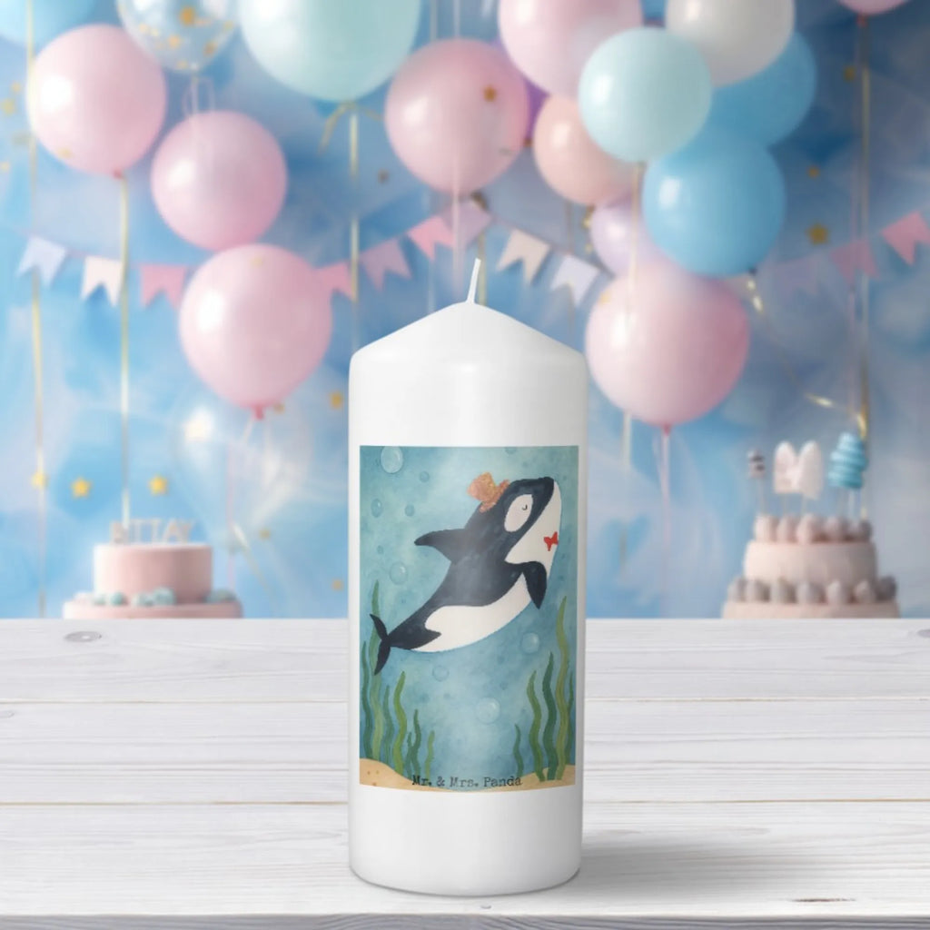 Kerze Orca Zylinder Design Andachtskerze, Dinnerkerzenpaar, Kerze Mit Motiv, Kerze Für Firmung, Stumpenkerzen-Set, Sojawachskerze, Kerze Mit Prägung, Gartenkerze, Kerze Für Geburtstag, Fair-Trade-Kerze, Laternenkerze, Kerze Mit Duft, Grablicht, Streukerze, Kerze, Kerze Mit Namensgravur, Kerze Mit Fotoeinleger, Tafelkerze, Trauerkerze, Blockkerze, Metall-Kerze, Kerze Für Ostern, Kerze Als Gastgeschenk, Gedenkkerze, Stabkerze, Outdoor-Kerze, Teelicht, Kerze Für Hochzeit, Kerze Für Kommunion, Bio-Kerze, Kerze Mit Gravur, Handgegossene Kerze, Handgemachte Kerze, Kerze Für Weihnachten, Kerze Ohne Duft, Tischkerze, Kerze Für Advent, Stumpenkerze, Stearin­kerze, Kerze Mit Spruch, Dinnerkerze, Votivkerze, Duftkerze, Glas-Kerze, Grabkerze, Kerze Für Taufe, Meerestiere, Meer, Urlaub, Konfetti, Feier, Geburtstag, Fest, Glitter, Fete, Orca, Glitzer, Narwal, Glückwunsch