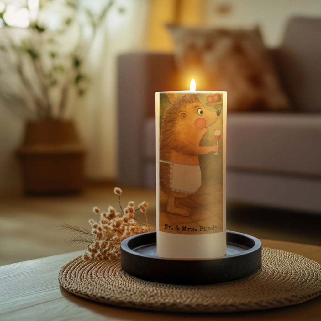 Kerze Igel Wein Design Kerze Für Hochzeit, Kerze Für Weihnachten, Laternenkerze, Kerze Für Taufe, Kerze Mit Fotoeinleger, Kerze Für Firmung, Grablicht, Kerze Mit Motiv, Stearin­kerze, Stumpenkerze, Streukerze, Grabkerze, Kerze Für Kommunion, Tafelkerze, Kerze Als Gastgeschenk, Tischkerze, Kerze Mit Gravur, Kerze Mit Spruch, Gedenkkerze, Fair-Trade-Kerze, Trauerkerze, Votivkerze, Sojawachskerze, Duftkerze, Kerze Für Ostern, Handgegossene Kerze, Outdoor-Kerze, Teelicht, Glas-Kerze, Stumpenkerzen-Set, Stabkerze, Kerze Für Geburtstag, Kerze Ohne Duft, Handgemachte Kerze, Kerze Mit Namensgravur, Kerze Mit Prägung, Kerze Mit Duft, Bio-Kerze, Gartenkerze, Dinnerkerzenpaar, Metall-Kerze, Andachtskerze, Kerze, Blockkerze, Kerze Für Advent, Dinnerkerze, Tiermotive, Gute Laune, lustige Sprüche, Tiere, Geschenk Weinliebhaber, Weißwein, Weinglas, Wein Deko, Igel, Wein Spruch, Wein trinken, Rotwein, Geschenk Weintrinker