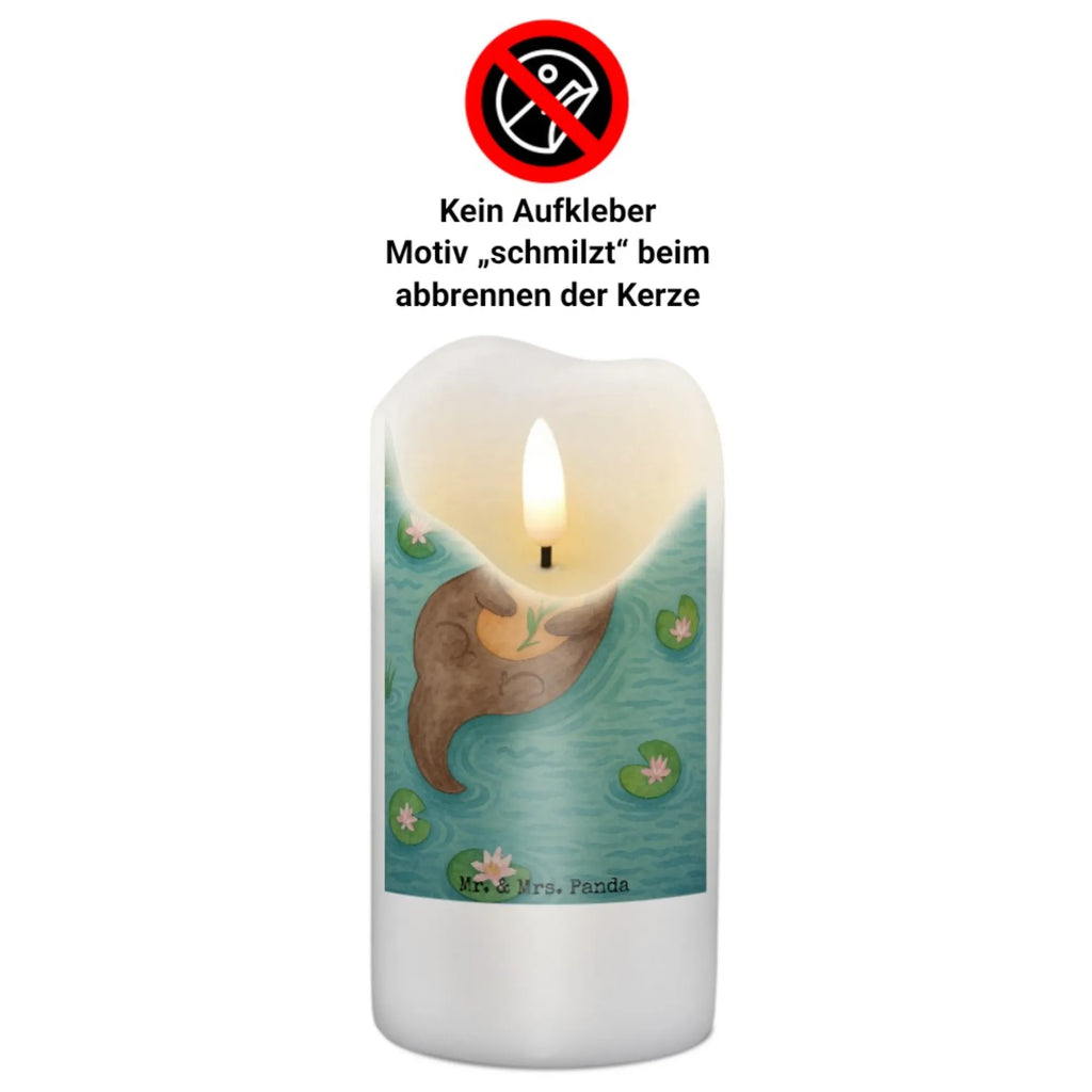 Kerze Otter Seerose Design Kerze Für Kommunion, Metall-Kerze, Blockkerze, Kerze Für Geburtstag, Trauerkerze, Teelicht, Kerze Für Hochzeit, Gedenkkerze, Handgemachte Kerze, Streukerze, Grabkerze, Kerze Für Ostern, Grablicht, Tafelkerze, Kerze, Kerze Ohne Duft, Kerze Für Taufe, Kerze Mit Fotoeinleger, Dinnerkerzenpaar, Kerze Mit Motiv, Bio-Kerze, Sojawachskerze, Andachtskerze, Votivkerze, Kerze Für Firmung, Glas-Kerze, Dinnerkerze, Stumpenkerze, Outdoor-Kerze, Kerze Mit Gravur, Kerze Mit Namensgravur, Fair-Trade-Kerze, Tischkerze, Laternenkerze, Kerze Mit Duft, Kerze Für Weihnachten, Stearin­kerze, Stabkerze, Gartenkerze, Stumpenkerzen-Set, Kerze Mit Prägung, Kerze Als Gastgeschenk, Duftkerze, Kerze Für Advent, Kerze Mit Spruch, Handgegossene Kerze, Otter, Fischotter, Seeotter, Otter Seeotter See Otter