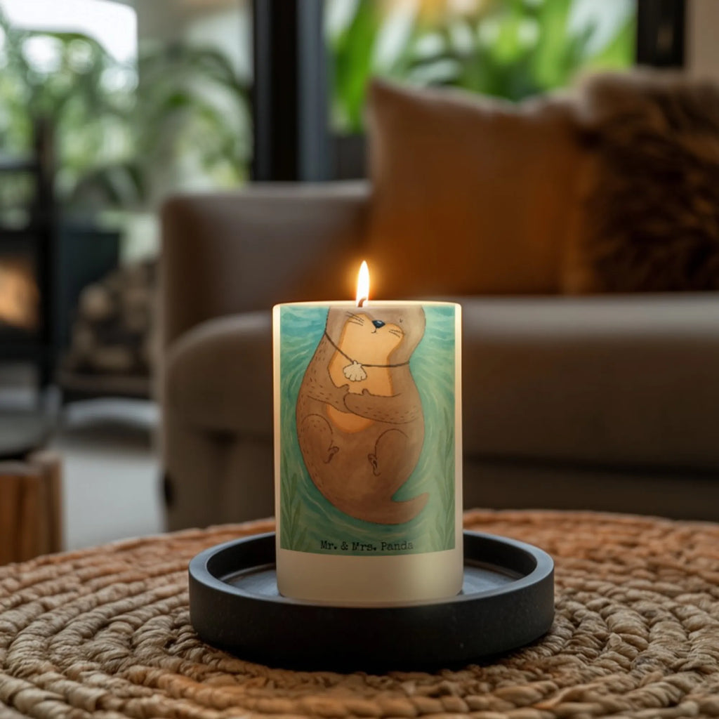 Kerze Otter Muschel Design Kerze Mit Motiv, grosse kerze, wachskerze, schmuckkerze, Stumpenkerze, bedruckte kerze, Gartenkerze, Kerze, Kerze Mit Spruch, Kommunionskerze, Tafelkerze, Blockkerze, Dinnerkerze, Laternenkerze, osterkerze, Weihnachtskerze, Tischkerze, Handgemachte Kerze, Geburtstagskerze, adventskerze, zylinderkerze, dekorative kerze, Erinnerungskerze, geburtskerze, wunschkerze, dekokerze, erinnerungslicht, hochzeitskerze, Seeotter, Otter, Fischotter, träumen, Tagträumen, Motivation, Büro, Otterliebe, grübeln