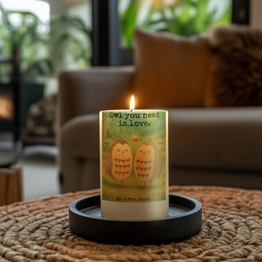 Kerze Eulen Liebe Design Kerze Mit Spruch, Kerze Für Advent, Dinnerkerze, Kerze Mit Fotoeinleger, Sojawachskerze, Stumpenkerzen-Set, Kerze Mit Prägung, Tafelkerze, Kerze, Handgemachte Kerze, Streukerze, Glas-Kerze, Kerze Für Firmung, Gartenkerze, Dinnerkerzenpaar, Teelicht, Kerze Ohne Duft, Kerze Mit Duft, Kerze Mit Gravur, Kerze Für Hochzeit, Stabkerze, Fair-Trade-Kerze, Grablicht, Kerze Mit Motiv, Votivkerze, Kerze Für Ostern, Kerze Für Kommunion, Kerze Für Weihnachten, Handgegossene Kerze, Kerze Als Gastgeschenk, Grabkerze, Andachtskerze, Duftkerze, Gedenkkerze, Laternenkerze, Tischkerze, Metall-Kerze, Outdoor-Kerze, Stumpenkerze, Kerze Für Geburtstag, Stearin­kerze, Trauerkerze, Kerze Für Taufe, Blockkerze, Kerze Mit Namensgravur, Bio-Kerze, Eule, Wortspiel lustig, Owl, Hochzeit Spruch, Freundin Geschenk, Eule Deko, Freund, Liebe, Liebe Spruch, All you need is love