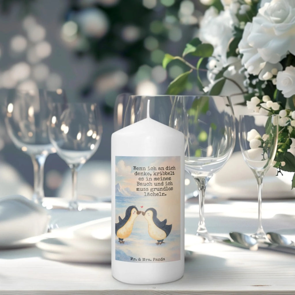 Kerze Pinguine Kuss Design Handgegossene Kerze, Kerze Mit Fotoeinleger, Dinnerkerze, Grabkerze, Votivkerze, Kerze Für Hochzeit, Gedenkkerze, Kerze Für Weihnachten, Tischkerze, Stearin­kerze, Kerze Für Taufe, Kerze Mit Spruch, Stabkerze, Kerze Ohne Duft, Kerze, Handgemachte Kerze, Bio-Kerze, Trauerkerze, Kerze Mit Gravur, Kerze Mit Motiv, Metall-Kerze, Duftkerze, Kerze Für Ostern, Dinnerkerzenpaar, Kerze Als Gastgeschenk, Tafelkerze, Outdoor-Kerze, Stumpenkerzen-Set, Gartenkerze, Kerze Mit Namensgravur, Kerze Für Firmung, Blockkerze, Teelicht, Kerze Für Advent, Kerze Mit Duft, Fair-Trade-Kerze, Glas-Kerze, Kerze Für Geburtstag, Kerze Für Kommunion, Kerze Mit Prägung, Laternenkerze, Stumpenkerze, Streukerze, Grablicht, Sojawachskerze, Andachtskerze, Liebe, Partner, Freund, Freundin, Ehemann, Ehefrau, Heiraten, Verlobung, Heiratsantrag, Liebesgeschenk, Jahrestag, Hocheitstag, für Männer, für Ehemann, Geschenk für Freundin, Geschenk für Partner, Hochzeitstag, Valentinstag, Liebesbeweis, Geschenk für Frauen, Mitbringsel