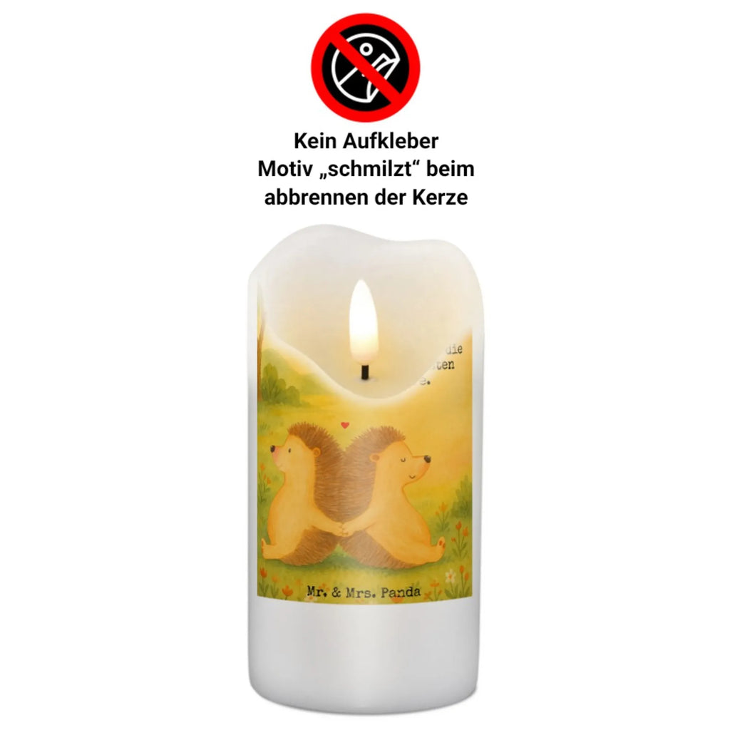 Kerze Igel händchenhaltend Design Kerze Für Weihnachten, Stearin­kerze, Kerze Mit Namensgravur, Metall-Kerze, Kerze Für Ostern, Stabkerze, Streukerze, Kerze Für Kommunion, Outdoor-Kerze, Kerze Ohne Duft, Handgemachte Kerze, Grabkerze, Kerze Mit Fotoeinleger, Gartenkerze, Dinnerkerze, Teelicht, Dinnerkerzenpaar, Kerze Mit Spruch, Andachtskerze, Kerze Mit Motiv, Kerze Für Firmung, Laternenkerze, Grablicht, Stumpenkerzen-Set, Duftkerze, Tafelkerze, Kerze, Kerze Mit Duft, Bio-Kerze, Kerze Für Geburtstag, Trauerkerze, Stumpenkerze, Votivkerze, Handgegossene Kerze, Kerze Als Gastgeschenk, Gedenkkerze, Blockkerze, Kerze Mit Prägung, Sojawachskerze, Tischkerze, Kerze Für Hochzeit, Fair-Trade-Kerze, Kerze Mit Gravur, Glas-Kerze, Kerze Für Taufe, Kerze Für Advent, Liebe, Partner, Freund, Freundin, Ehemann, Ehefrau, Heiraten, Verlobung, Heiratsantrag, Liebesgeschenk, Jahrestag, Hocheitstag, Liebesbeweis, Igel, Lieblingsmensch, Igelliebe, Gemeinsamkeit, Geschenk für zwei, große Liebe, Hand in Hand, Hochzeit, Liebesbotschaft, Love