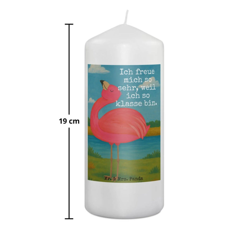 Kerze Flamingo Stolz Design Kerze Mit Namensgravur, Blockkerze, Kerze Für Weihnachten, Gedenkkerze, Kerze Für Advent, Kerze Mit Duft, Kerze Für Geburtstag, Kerze Mit Fotoeinleger, Gartenkerze, Metall-Kerze, Kerze Mit Gravur, Glas-Kerze, Kerze Für Firmung, Votivkerze, Kerze Mit Prägung, Fair-Trade-Kerze, Dinnerkerze, Kerze, Handgegossene Kerze, Kerze Für Kommunion, Handgemachte Kerze, Outdoor-Kerze, Stearin­kerze, Tafelkerze, Teelicht, Duftkerze, Grabkerze, Grablicht, Dinnerkerzenpaar, Kerze Für Ostern, Kerze Mit Spruch, Laternenkerze, Bio-Kerze, Kerze Als Gastgeschenk, Trauerkerze, Andachtskerze, Stabkerze, Streukerze, Kerze Für Taufe, Kerze Ohne Duft, Kerze Für Hochzeit, Kerze Mit Motiv, Sojawachskerze, Stumpenkerzen-Set, Stumpenkerze, Tischkerze, Flamingo, stolz, Mama, beste Freundin, Tochter, Freundin, Selbstakzeptanz, Selbstliebe, Schwester, Freude