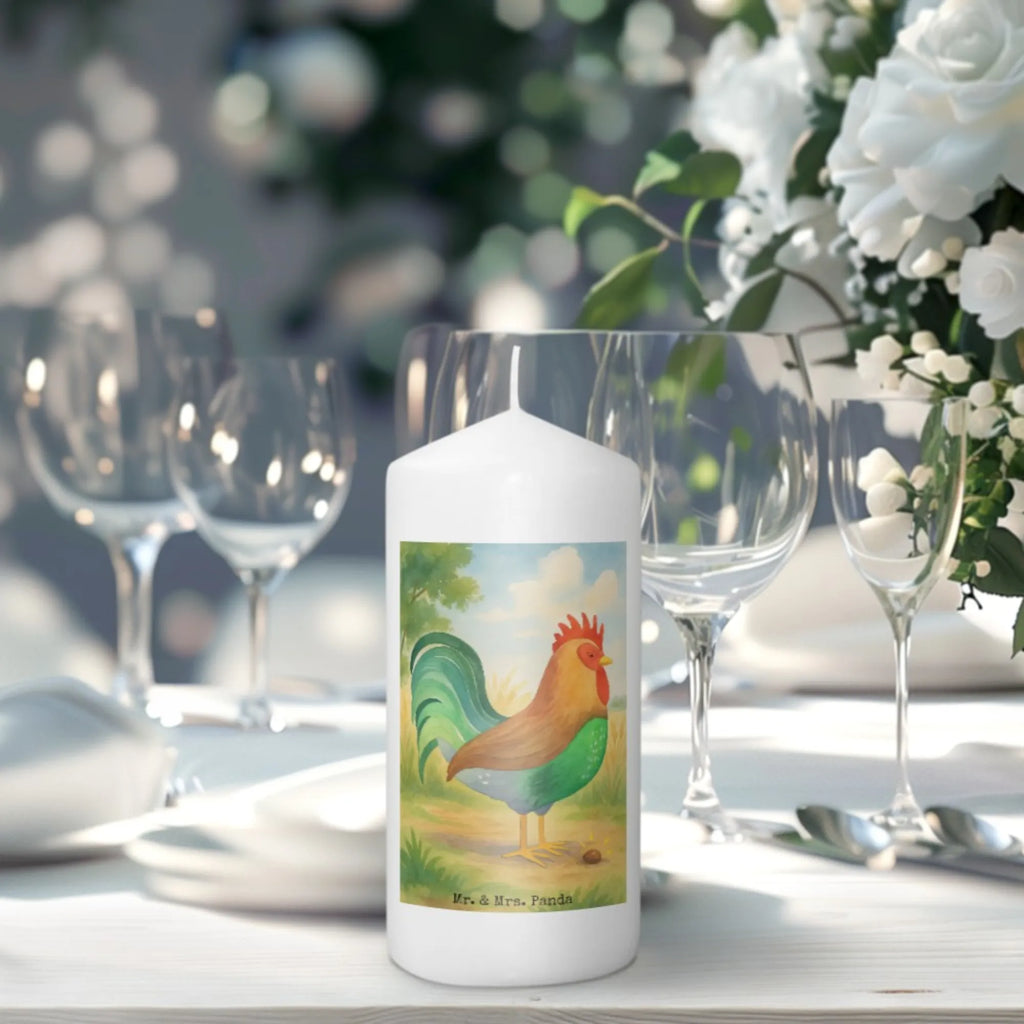 Kerze Hahn Korn Design Kerze Für Geburtstag, Kerze Mit Motiv, Kerze Mit Fotoeinleger, Gartenkerze, Kerze Für Ostern, Handgegossene Kerze, Stearin­kerze, Glas-Kerze, Trauerkerze, Blockkerze, Andachtskerze, Stumpenkerzen-Set, Tafelkerze, Kerze Für Taufe, Dinnerkerze, Votivkerze, Kerze Für Advent, Handgemachte Kerze, Kerze, Kerze Als Gastgeschenk, Metall-Kerze, Dinnerkerzenpaar, Grablicht, Bio-Kerze, Kerze Ohne Duft, Sojawachskerze, Duftkerze, Kerze Mit Gravur, Laternenkerze, Fair-Trade-Kerze, Stabkerze, Kerze Mit Duft, Streukerze, Teelicht, Kerze Mit Spruch, Grabkerze, Kerze Für Hochzeit, Kerze Mit Prägung, Kerze Mit Namensgravur, Kerze Für Kommunion, Outdoor-Kerze, Kerze Für Firmung, Gedenkkerze, Stumpenkerze, Kerze Für Weihnachten, Tischkerze, Bauernhof, Hoftiere, Landwirt, Landwirtin, Natur, Korn, Henne, Hahn, Eier