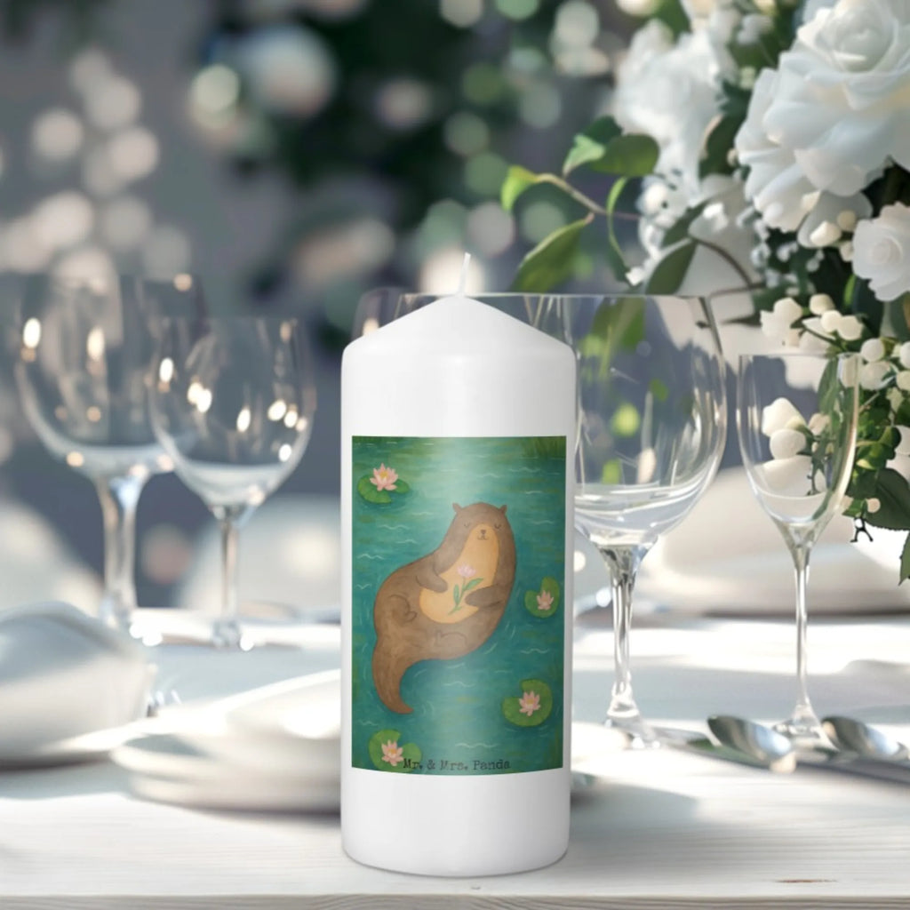 Kerze Otter Seerose Design Kerze Für Kommunion, Metall-Kerze, Blockkerze, Kerze Für Geburtstag, Trauerkerze, Teelicht, Kerze Für Hochzeit, Gedenkkerze, Handgemachte Kerze, Streukerze, Grabkerze, Kerze Für Ostern, Grablicht, Tafelkerze, Kerze, Kerze Ohne Duft, Kerze Für Taufe, Kerze Mit Fotoeinleger, Dinnerkerzenpaar, Kerze Mit Motiv, Bio-Kerze, Sojawachskerze, Andachtskerze, Votivkerze, Kerze Für Firmung, Glas-Kerze, Dinnerkerze, Stumpenkerze, Outdoor-Kerze, Kerze Mit Gravur, Kerze Mit Namensgravur, Fair-Trade-Kerze, Tischkerze, Laternenkerze, Kerze Mit Duft, Kerze Für Weihnachten, Stearin­kerze, Stabkerze, Gartenkerze, Stumpenkerzen-Set, Kerze Mit Prägung, Kerze Als Gastgeschenk, Duftkerze, Kerze Für Advent, Kerze Mit Spruch, Handgegossene Kerze, Otter, Fischotter, Seeotter, Otter Seeotter See Otter