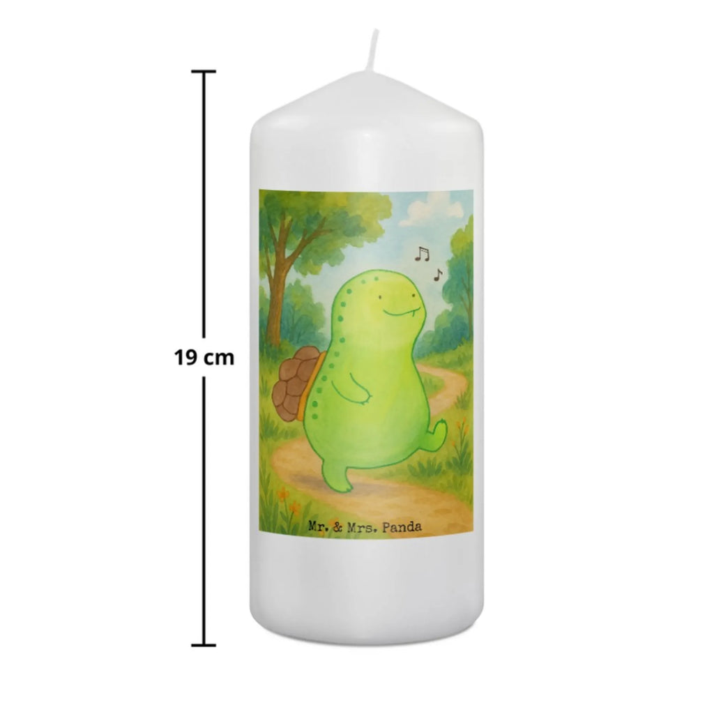 Kerze Schildkröte Pfeifen Design Stumpenkerze, Handgemachte Kerze, Kerze Für Geburtstag, Stumpenkerzen-Set, Dinnerkerzenpaar, Tischkerze, Duftkerze, Fair-Trade-Kerze, Grablicht, Andachtskerze, Kerze Mit Motiv, Laternenkerze, Kerze Für Hochzeit, Kerze Ohne Duft, Votivkerze, Kerze Mit Spruch, Outdoor-Kerze, Kerze Mit Fotoeinleger, Kerze Für Taufe, Kerze Als Gastgeschenk, Trauerkerze, Tafelkerze, Kerze Für Kommunion, Kerze Mit Gravur, Kerze Mit Duft, Handgegossene Kerze, Kerze Mit Prägung, Stearin­kerze, Kerze Mit Namensgravur, Streukerze, Dinnerkerze, Grabkerze, Stabkerze, Kerze Für Weihnachten, Gedenkkerze, Kerze, Kerze Für Ostern, Gartenkerze, Kerze Für Firmung, Teelicht, Sojawachskerze, Glas-Kerze, Blockkerze, Bio-Kerze, Metall-Kerze, Kerze Für Advent, Schildkröte, Schildi, Depression, fröhlich, Motivation, Lebensfreude, Schildkröten, Neuanfang, Glück, Trennung