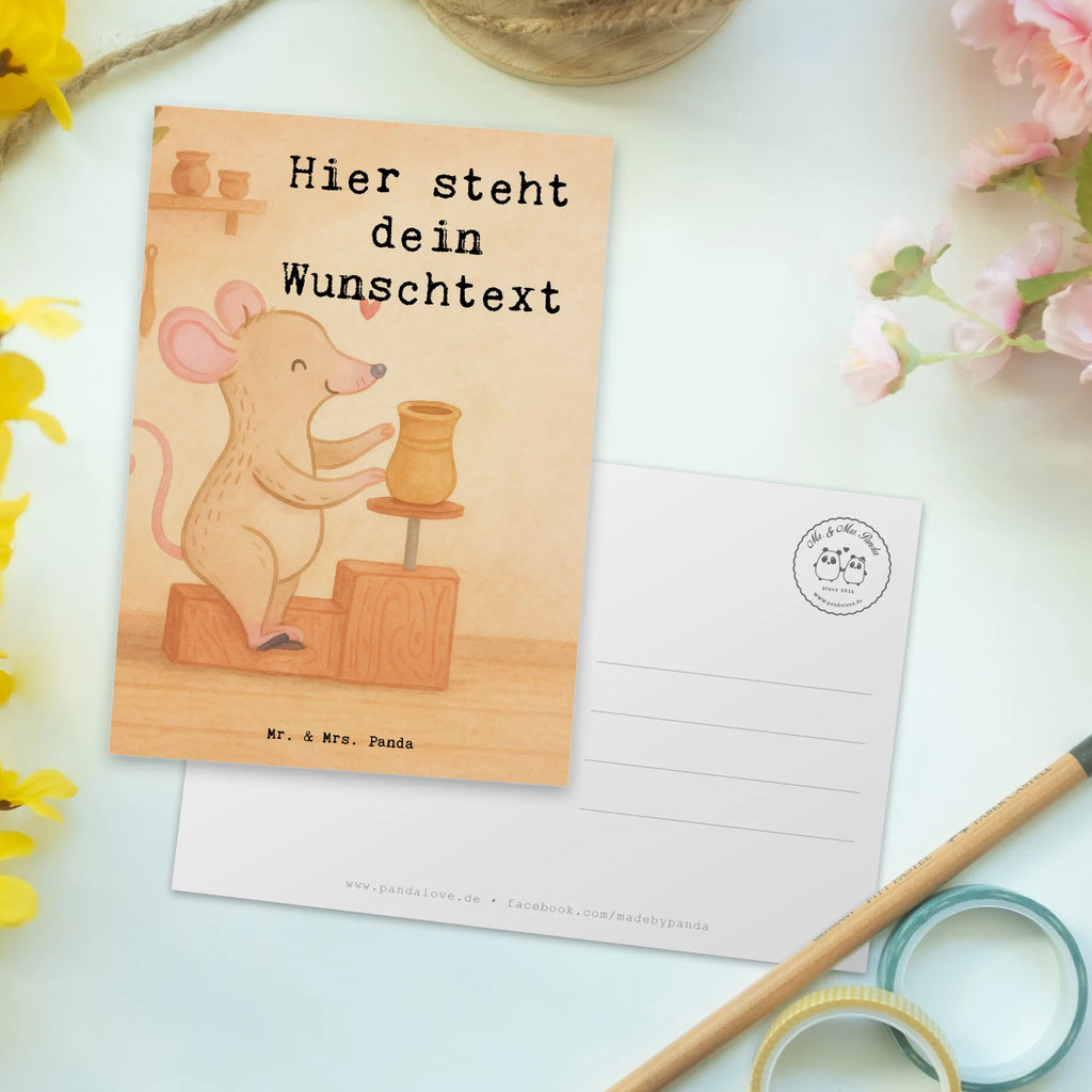 Personalisierte Postkarte Maus Töpfern Design Postkarte bedrucken, Grußkarte mit Namen, Geschenkkarte mit Wunschtext, Postkarte mit Namen, Ansichtskarte mit Wunschtext, Karte mit Wunschtext, Geschenkkarte mit Namen, Postkarte mit Wunschtext, Einladung mit Wunschtext, Ansichtskarte mit Namen, Postkarte personalisierbar, Karte mit Namen, Grußkarte mit Wunschtext, Einladung mit Namen, Geschenk, Sport, Sportart, Hobby, Schenken, Danke, Dankeschön, Auszeichnung, Gewinn, Sportler, Töpfern, Töpferkurs, Töpferei