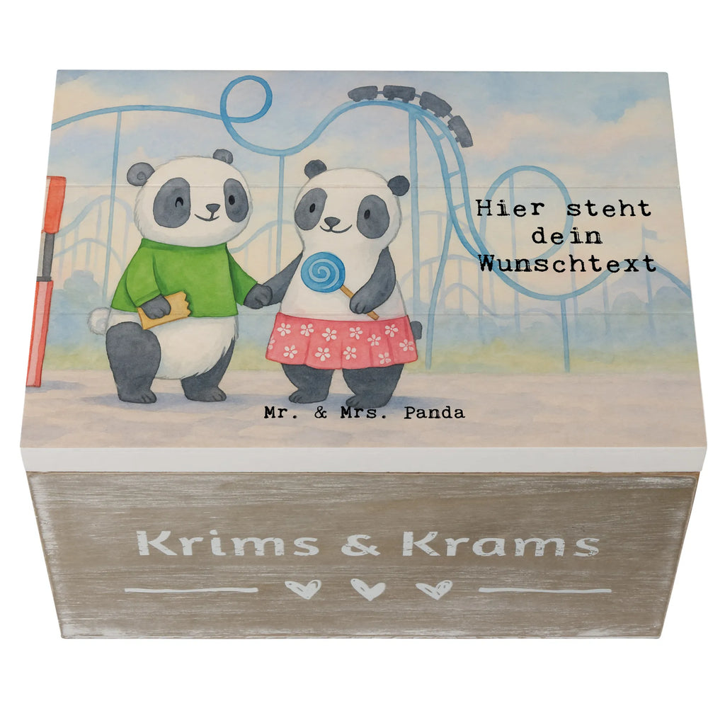 Personalisierte Holzkiste Pandas Freizeitpark besuchen Design mit Namen, Aufbewahrungsbox mit Namen, Erinnerungskiste, Schatzkiste Personalisiert, Dekokiste mit Namen, Holzkiste Personalisiert, Truhe Personalisiert, Schatzkiste mit Namen, Kiste Personalisiert, Truhe mit Namen, Dekokiste Personalisiert, Schatulle Personalisiert, Geschenkbox personalisiert, Erinnerungsbox Personalisiert, Kiste mit Namen, Aufbewahrungsbox Personalisiert, Schatulle mit Namen, Holzkiste mit Namen, Erinnerungsbox mit Namen, GEschenkdose personalisiert, Erinnerungskiste Personalisiert, Geschenk, Sport, Sportart, Hobby, Schenken, Danke, Dankeschön, Auszeichnung, Gewinn, Sportler, Freizeitpark besuchen, Achterbahn fahren