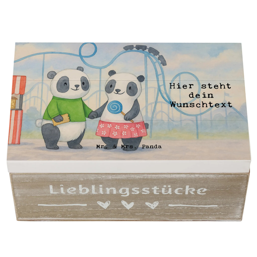 Personalisierte Holzkiste Pandas Freizeitpark besuchen Design mit Namen, Aufbewahrungsbox mit Namen, Erinnerungskiste, Schatzkiste Personalisiert, Dekokiste mit Namen, Holzkiste Personalisiert, Truhe Personalisiert, Schatzkiste mit Namen, Kiste Personalisiert, Truhe mit Namen, Dekokiste Personalisiert, Schatulle Personalisiert, Geschenkbox personalisiert, Erinnerungsbox Personalisiert, Kiste mit Namen, Aufbewahrungsbox Personalisiert, Schatulle mit Namen, Holzkiste mit Namen, Erinnerungsbox mit Namen, GEschenkdose personalisiert, Erinnerungskiste Personalisiert, Geschenk, Sport, Sportart, Hobby, Schenken, Danke, Dankeschön, Auszeichnung, Gewinn, Sportler, Freizeitpark besuchen, Achterbahn fahren