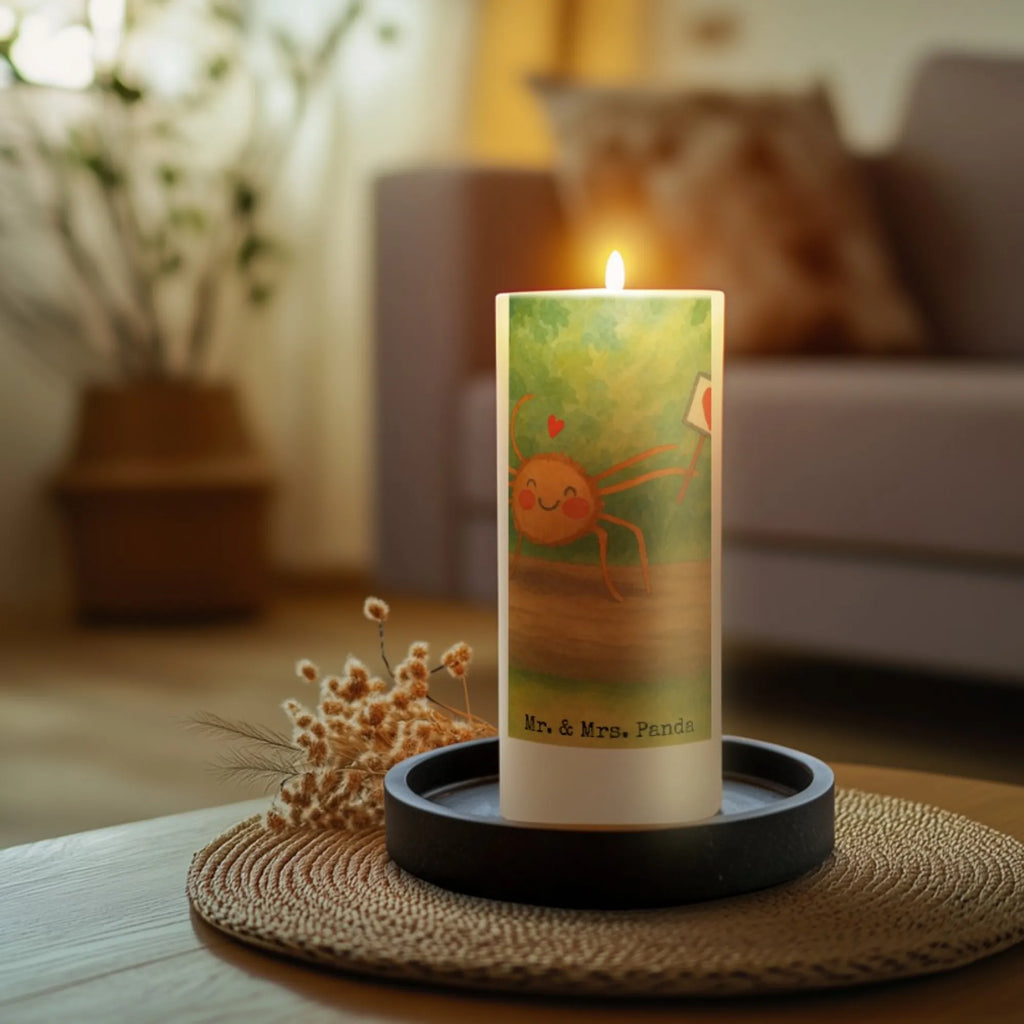 Kerze Spinne Agathe Motivation Design Kerze Für Firmung, Kerze Mit Gravur, Votivkerze, Kerze, Glas-Kerze, Kerze Als Gastgeschenk, Kerze Für Hochzeit, Kerze Mit Motiv, Stearin­kerze, Gedenkkerze, Kerze Für Geburtstag, Kerze Mit Fotoeinleger, Kerze Für Advent, Metall-Kerze, Outdoor-Kerze, Dinnerkerze, Bio-Kerze, Handgemachte Kerze, Gartenkerze, Kerze Ohne Duft, Grabkerze, Streukerze, Grablicht, Kerze Für Weihnachten, Sojawachskerze, Kerze Mit Prägung, Laternenkerze, Kerze Für Kommunion, Stumpenkerze, Kerze Mit Duft, Dinnerkerzenpaar, Andachtskerze, Tischkerze, Kerze Für Ostern, Kerze Für Taufe, Fair-Trade-Kerze, Trauerkerze, Handgegossene Kerze, Teelicht, Blockkerze, Tafelkerze, Stumpenkerzen-Set, Duftkerze, Stabkerze, Kerze Mit Spruch, Kerze Mit Namensgravur, Spinne Agathe, Spinne, Agathe, Videos, Merchandise, Glück, Dankeschön, Motivation, Liebe, Vertrauen