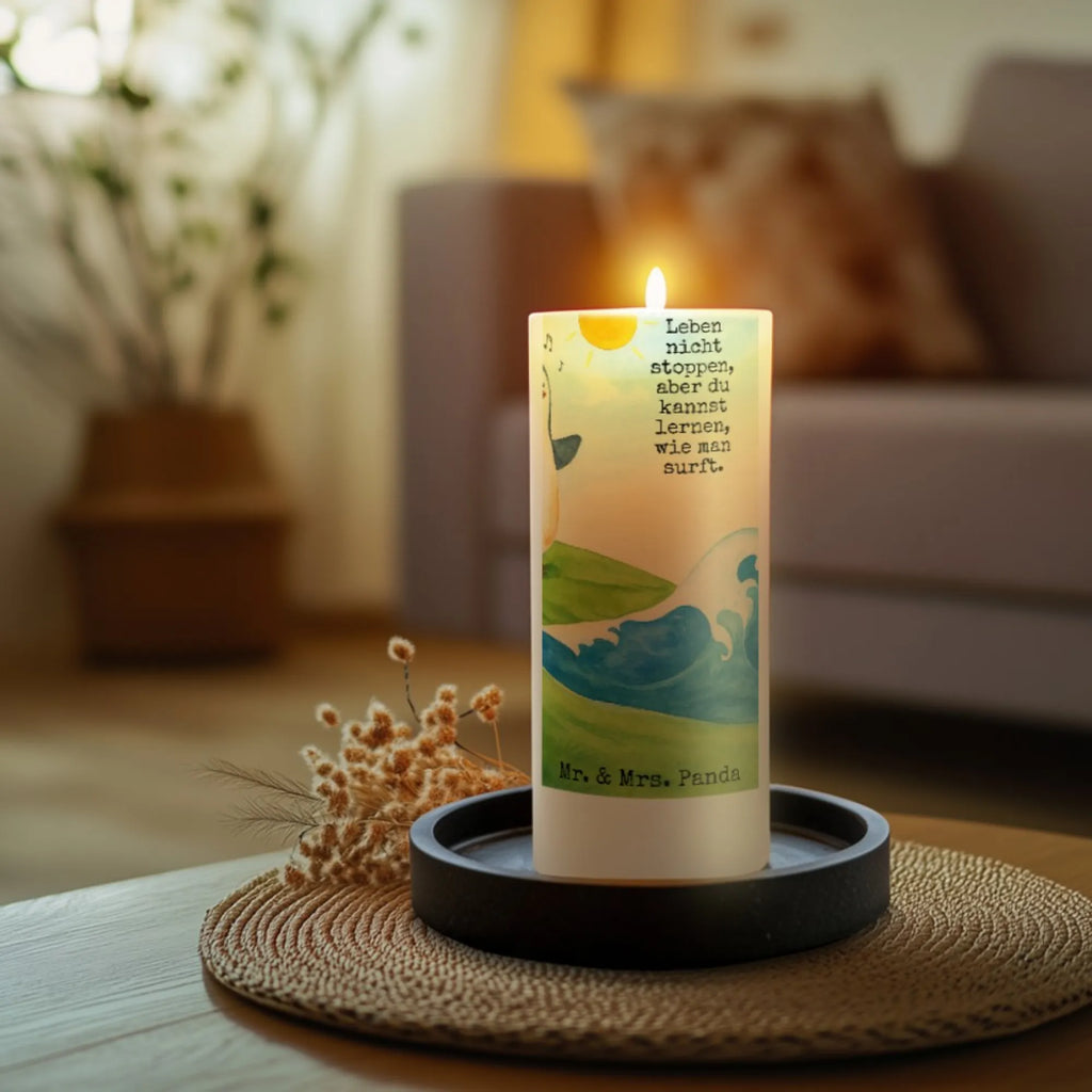 Kerze Pinguin Surfer Design Stumpenkerzen-Set, Laternenkerze, Trauerkerze, Handgegossene Kerze, Glas-Kerze, Kerze Für Hochzeit, Fair-Trade-Kerze, Handgemachte Kerze, Stearin­kerze, Sojawachskerze, Outdoor-Kerze, Dinnerkerzenpaar, Teelicht, Kerze Für Geburtstag, Andachtskerze, Kerze Für Kommunion, Duftkerze, Kerze Für Advent, Kerze Für Firmung, Votivkerze, Gartenkerze, Blockkerze, Kerze Mit Gravur, Kerze Mit Namensgravur, Kerze Mit Duft, Kerze Für Ostern, Kerze Ohne Duft, Stabkerze, Kerze Mit Fotoeinleger, Grabkerze, Kerze Für Weihnachten, Kerze Für Taufe, Kerze Als Gastgeschenk, Grablicht, Dinnerkerze, Stumpenkerze, Metall-Kerze, Streukerze, Bio-Kerze, Tafelkerze, Gedenkkerze, Kerze Mit Motiv, Tischkerze, Kerze, Kerze Mit Prägung, Kerze Mit Spruch, Pinguin, surfen, Portugal, Surfer, Wellen reiten, Hawaii, Pinguine, Urlaub, Wellen