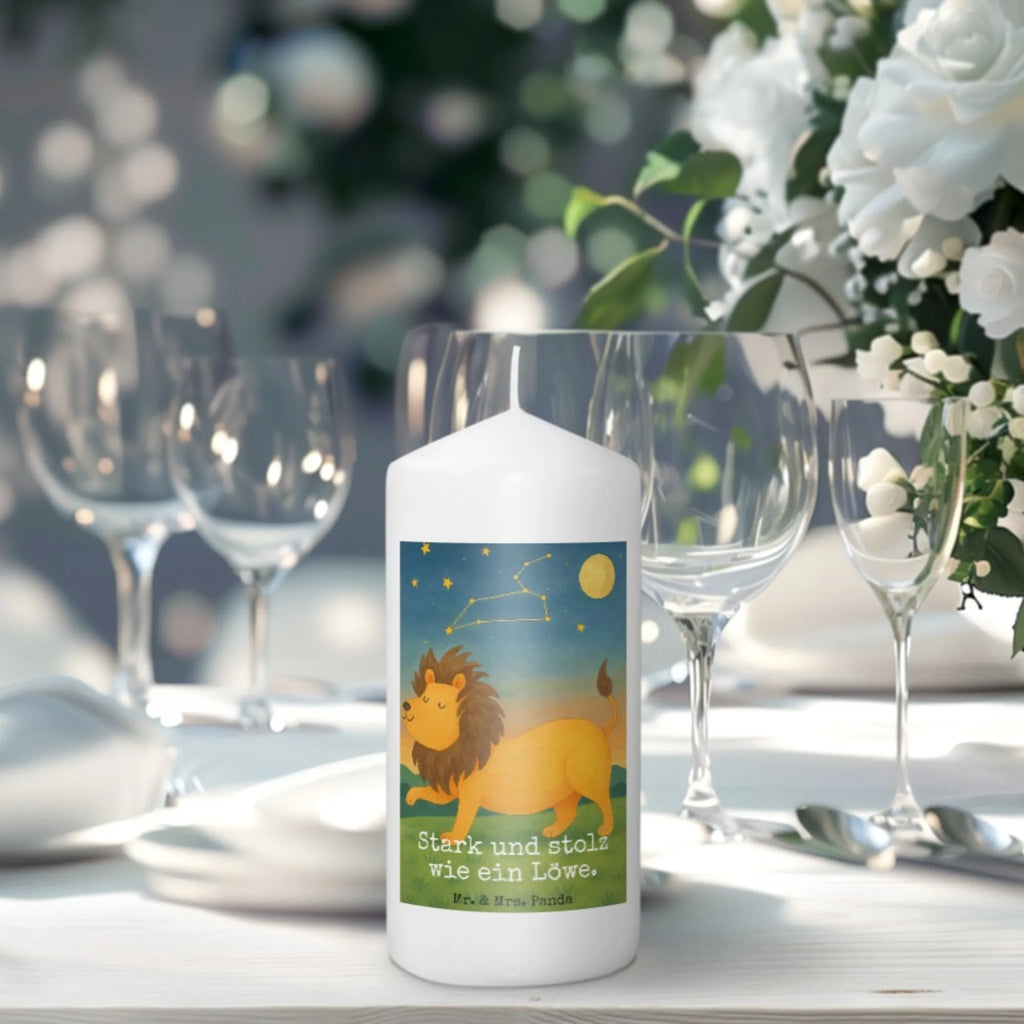 Kerze Sternzeichen Löwe Design Duftkerze, Dinnerkerzenpaar, Metall-Kerze, Streukerze, Kerze Mit Gravur, Stearin­kerze, Stumpenkerzen-Set, Votivkerze, Kerze Als Gastgeschenk, Kerze Mit Namensgravur, Handgegossene Kerze, Blockkerze, Sojawachskerze, Kerze Mit Fotoeinleger, Bio-Kerze, Kerze Mit Duft, Trauerkerze, Kerze Für Advent, Teelicht, Tafelkerze, Gedenkkerze, Kerze Für Hochzeit, Tischkerze, Kerze Für Kommunion, Dinnerkerze, Kerze Für Geburtstag, Glas-Kerze, Handgemachte Kerze, Grabkerze, Kerze Ohne Duft, Kerze, Stabkerze, Kerze Mit Spruch, Kerze Für Taufe, Kerze Für Firmung, Kerze Mit Prägung, Gartenkerze, Kerze Für Weihnachten, Fair-Trade-Kerze, Laternenkerze, Grablicht, Kerze Für Ostern, Kerze Mit Motiv, Andachtskerze, Outdoor-Kerze, Stumpenkerze, Tierkreiszeichen, Sternzeichen, Horoskop, Astrologie, Aszendent, Löwe Sternzeichen, Geschenk August, Geburtstag Juli, Geburtstag August, König der Tiere, Geschenk Juli, Löwe Geschenk