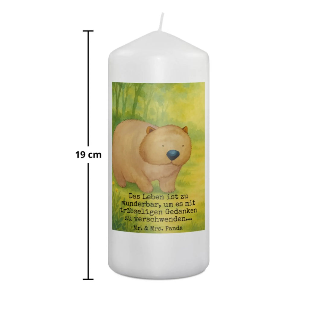 Kerze Wombat Design Teelicht, Laternenkerze, Metall-Kerze, Kerze, Kerze Für Hochzeit, Fair-Trade-Kerze, Kerze Ohne Duft, Dinnerkerze, Sojawachskerze, Blockkerze, Kerze Mit Gravur, Tischkerze, Andachtskerze, Trauerkerze, Kerze Für Weihnachten, Kerze Für Taufe, Tafelkerze, Outdoor-Kerze, Kerze Mit Namensgravur, Kerze Mit Fotoeinleger, Stabkerze, Handgegossene Kerze, Stearin­kerze, Grablicht, Dinnerkerzenpaar, Gedenkkerze, Glas-Kerze, Kerze Mit Spruch, Bio-Kerze, Handgemachte Kerze, Gartenkerze, Kerze Für Firmung, Kerze Mit Prägung, Kerze Für Ostern, Votivkerze, Kerze Für Advent, Duftkerze, Stumpenkerze, Kerze Mit Motiv, Kerze Als Gastgeschenk, Stumpenkerzen-Set, Kerze Für Kommunion, Grabkerze, Kerze Für Geburtstag, Kerze Mit Duft, Streukerze, Tiermotive, Gute Laune, lustige Sprüche, Tiere, Motivation, Das Leben ist schön, Wombat, Australien, Spruch